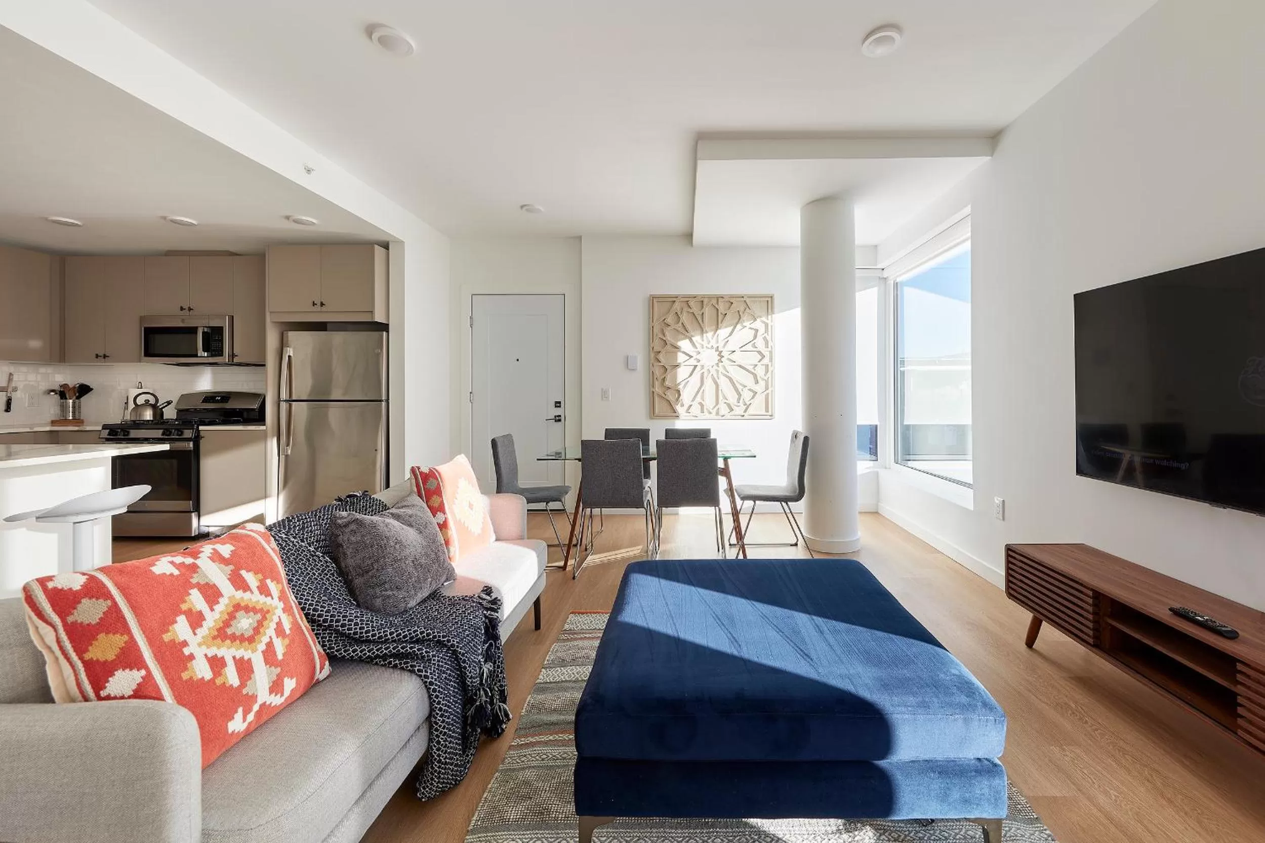 Living room, Seating Area in Harmony Lofts on Jackson 2