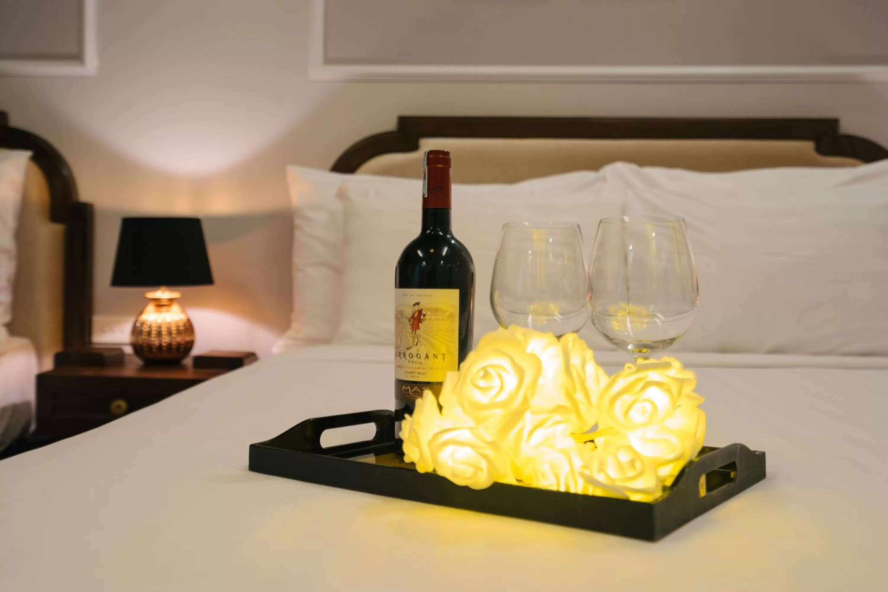 Bed in La Palm Hotel