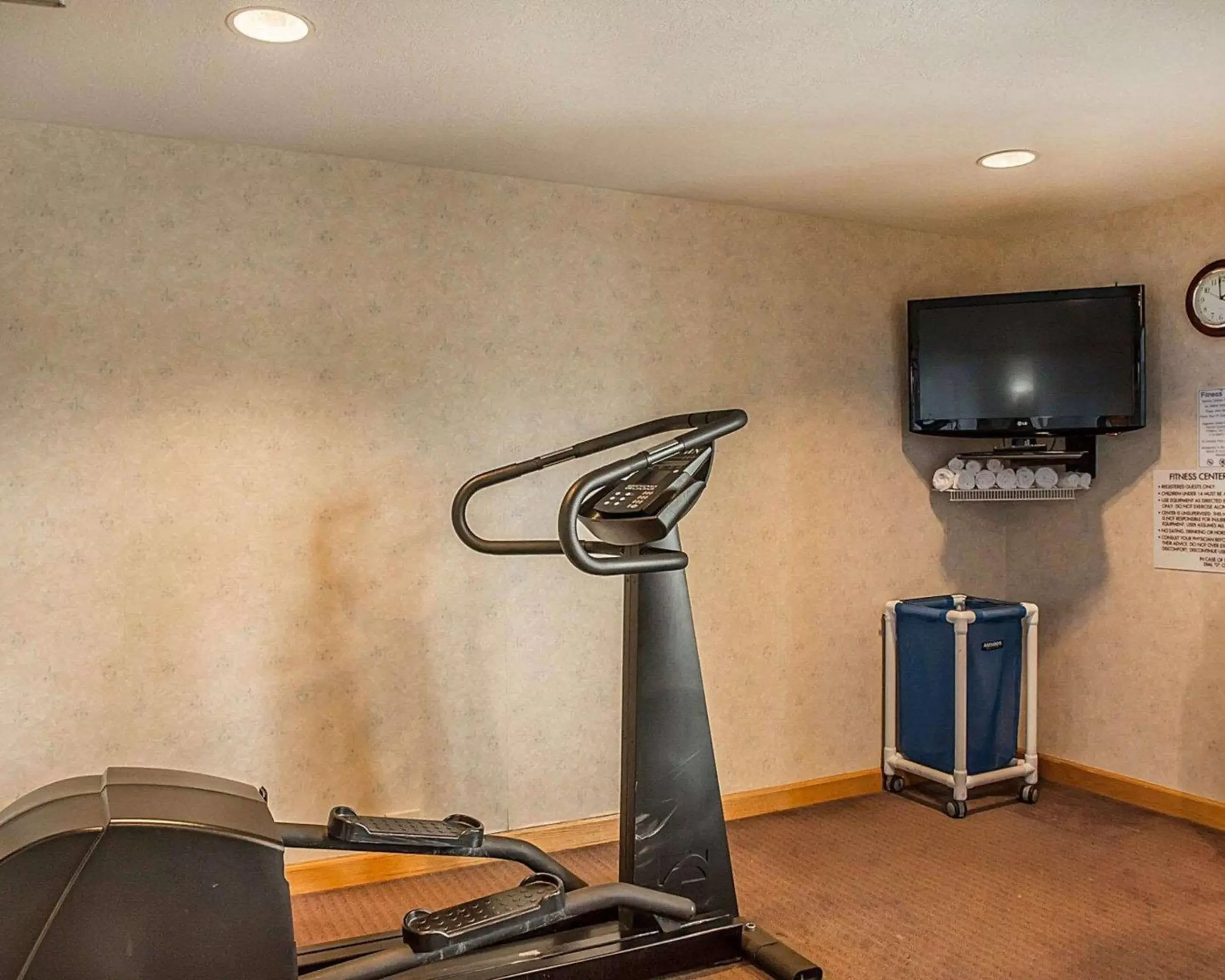 Fitness centre/facilities, Fitness Center/Facilities in Quality Inn & Suites Cincinnati I-275