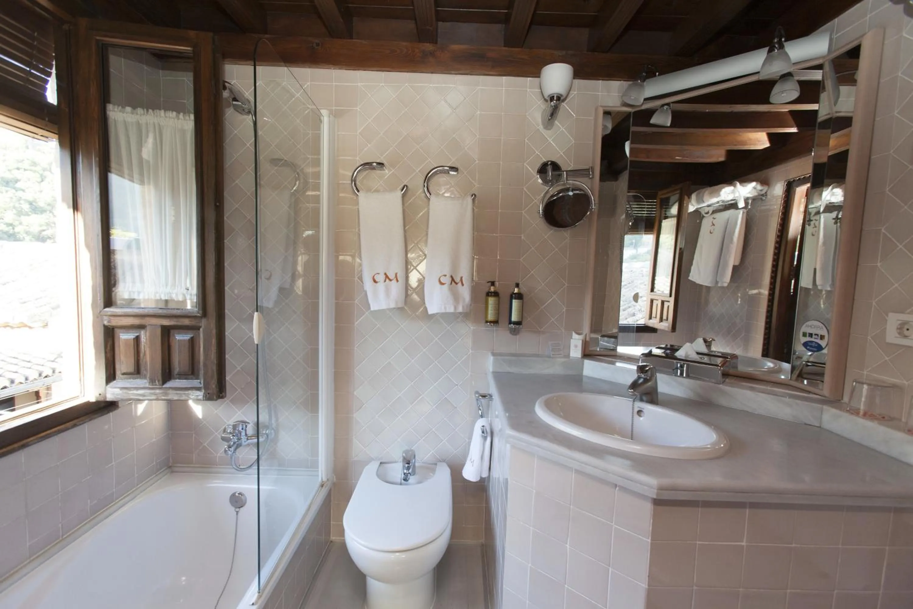 Bathroom in Hotel Casa Morisca