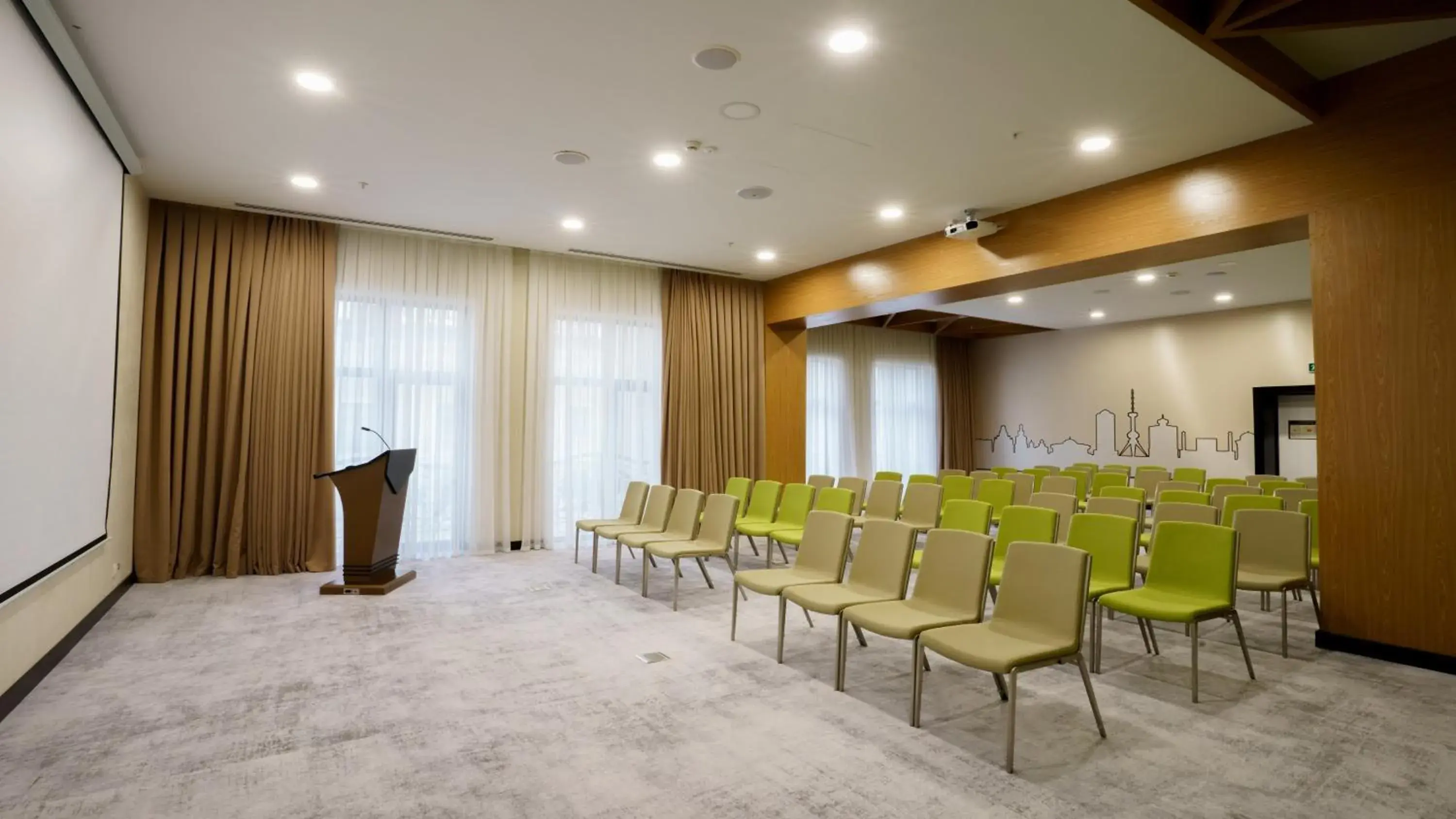 Meeting/conference room in Holiday Inn Tashkent City, an IHG Hotel