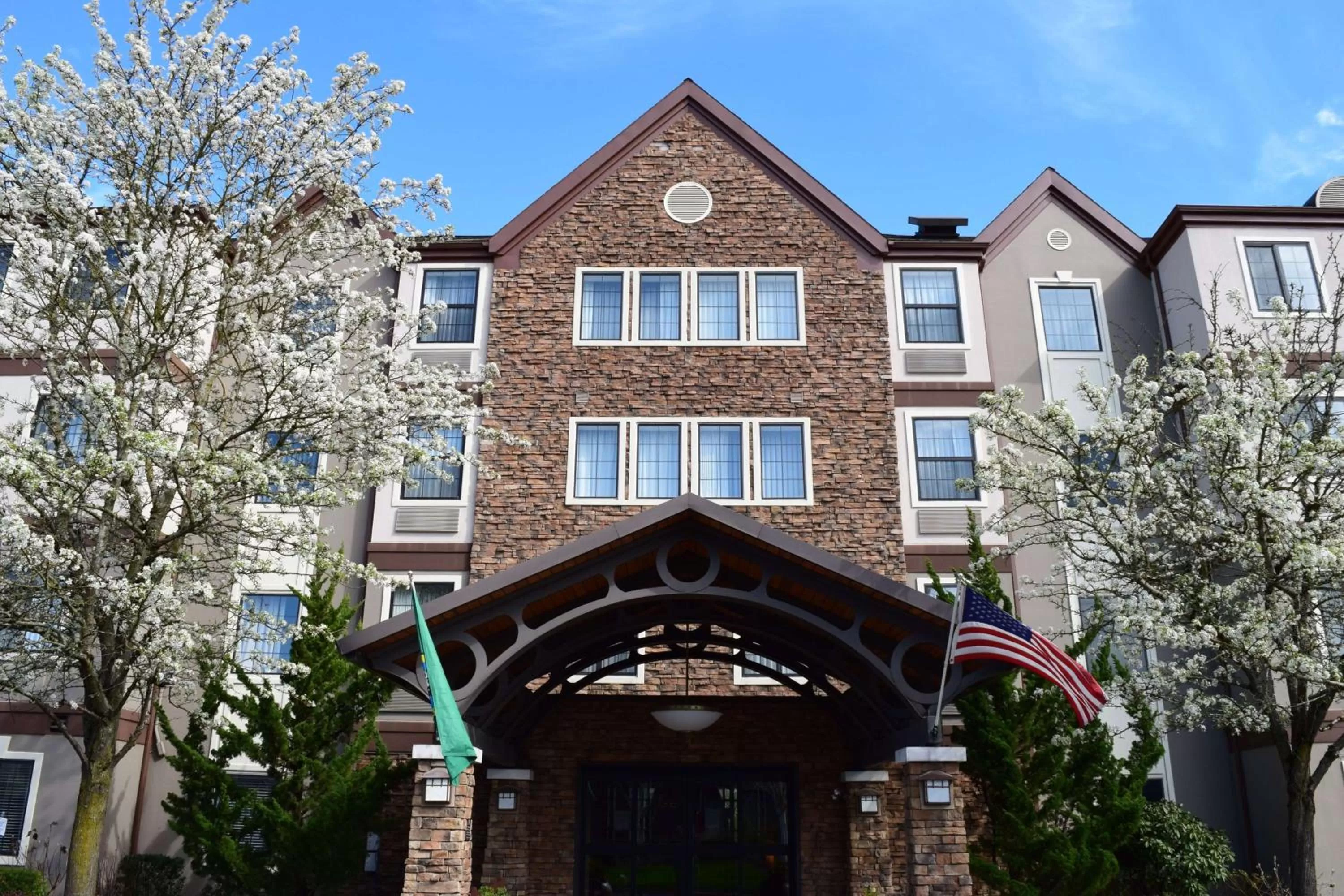 Property building in Sonesta ES Suites Portland Vancouver 41st Street