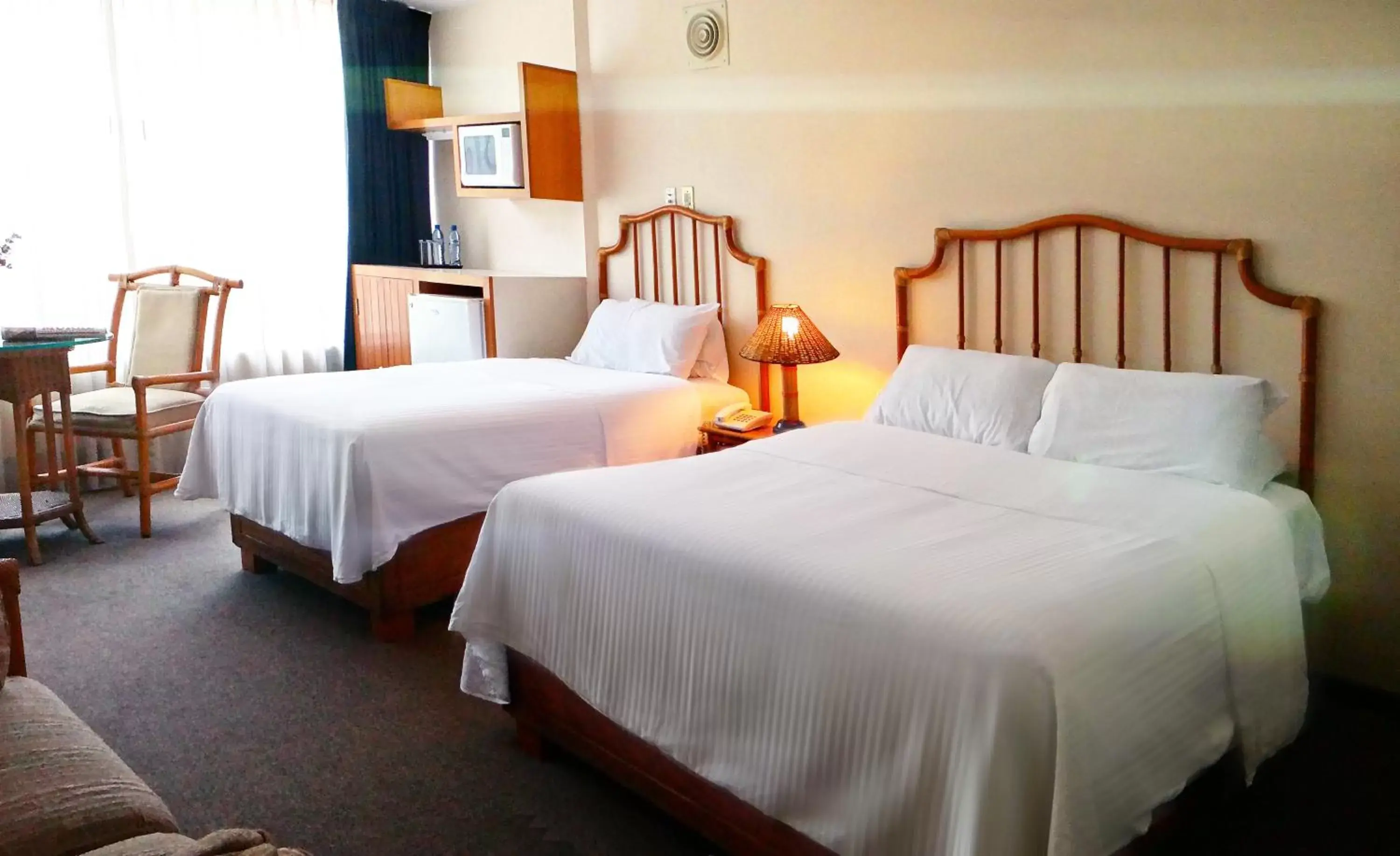 Day, Bed in Hotel Fuente Del Bosque