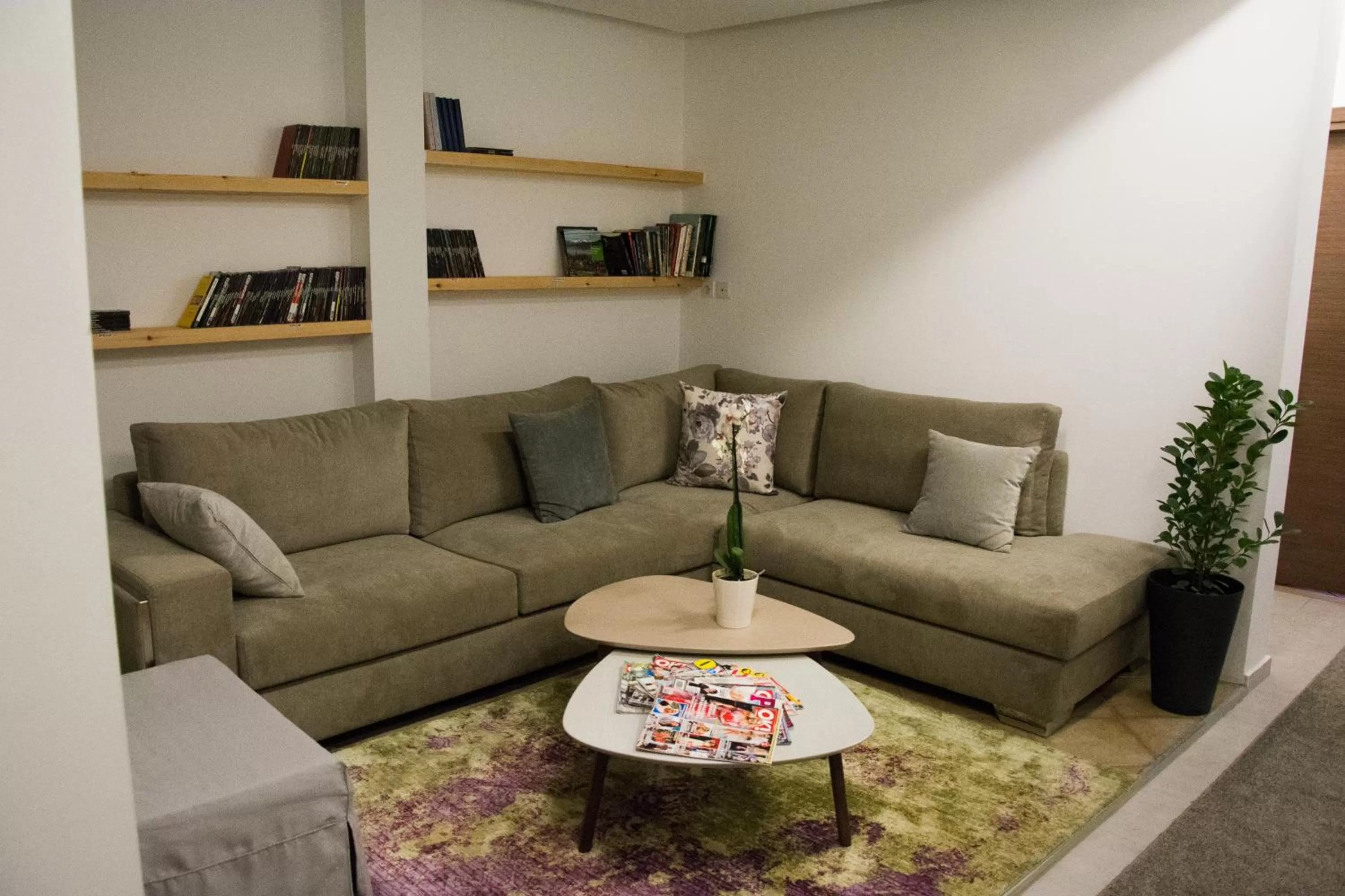 Living room in Marianna Hotel