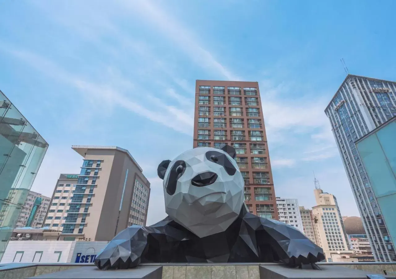 Nearby landmark, Property Building in Crowne Plaza Chengdu City Center, an IHG Hotel