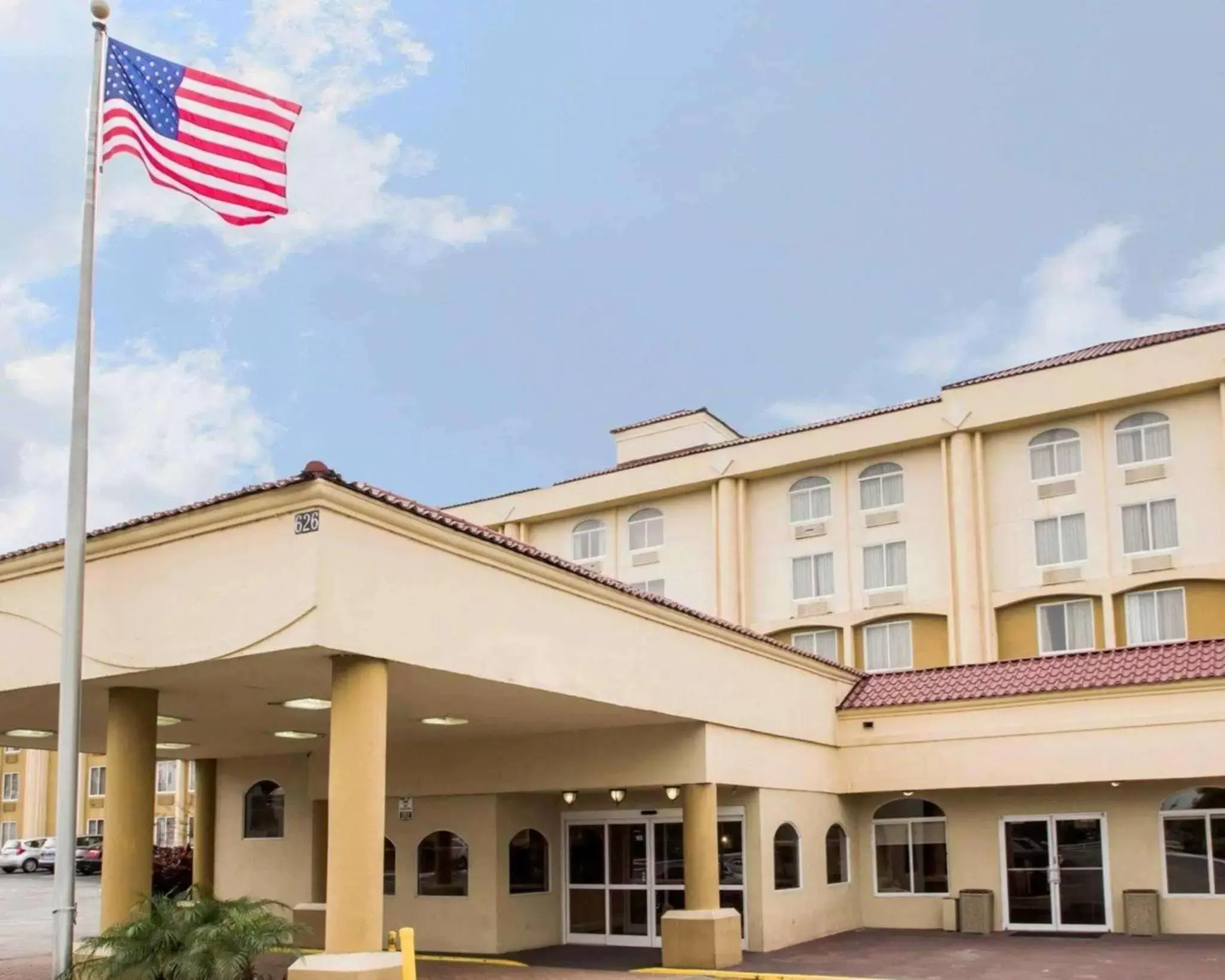 Property Building in Quality Inn & Suites Orlando / Winter Park