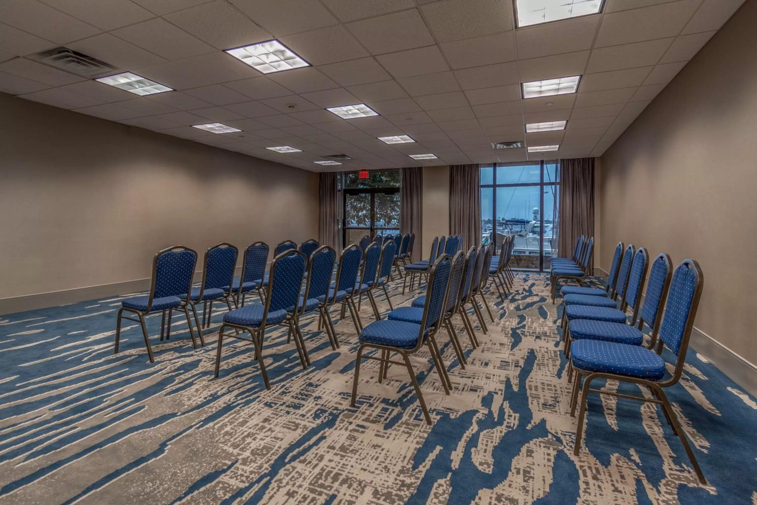 Meeting/conference room in DoubleTree by Hilton New Bern - Riverfront
