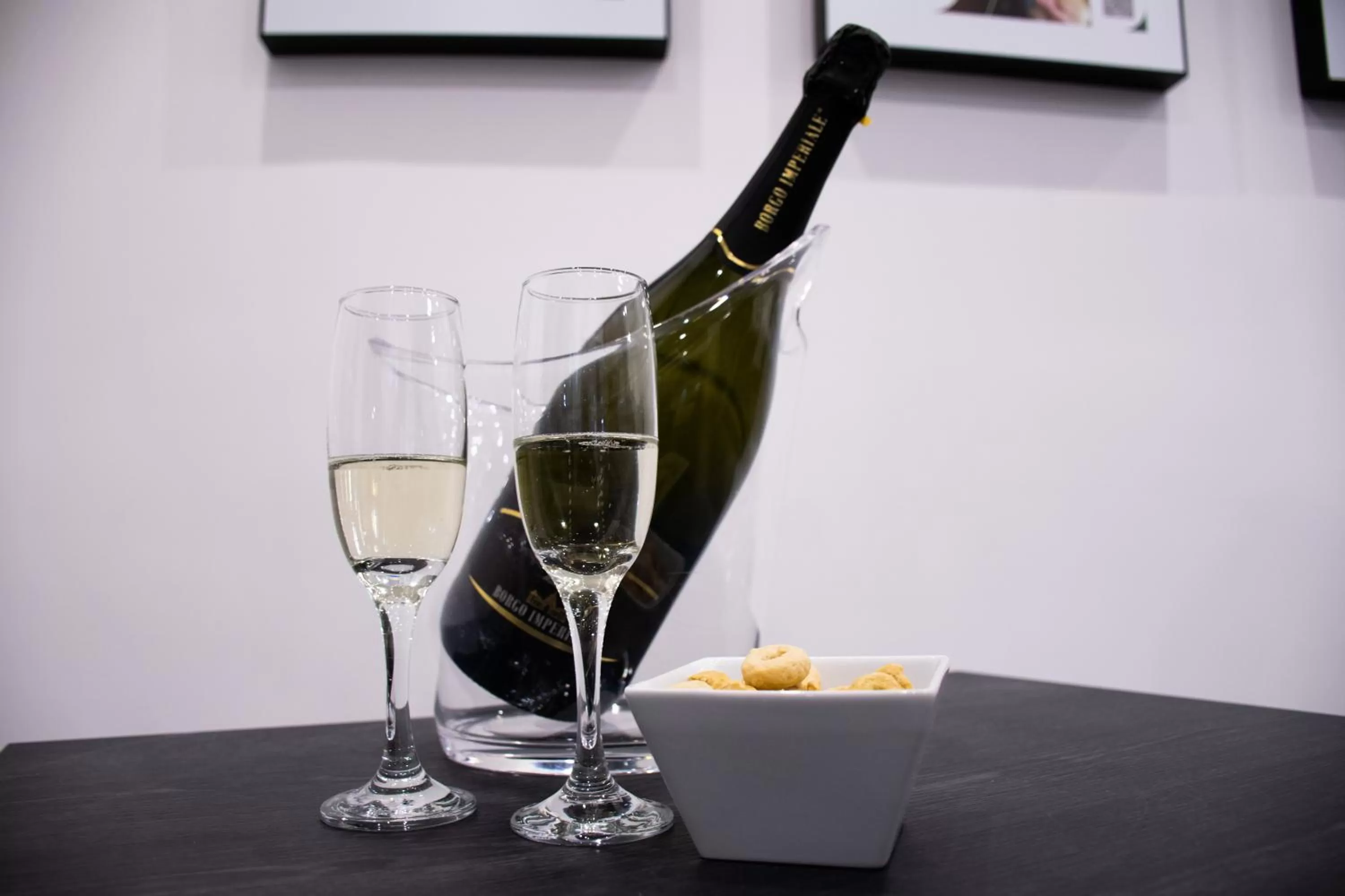 Drinks in Megaris Luxury Suite Rooms