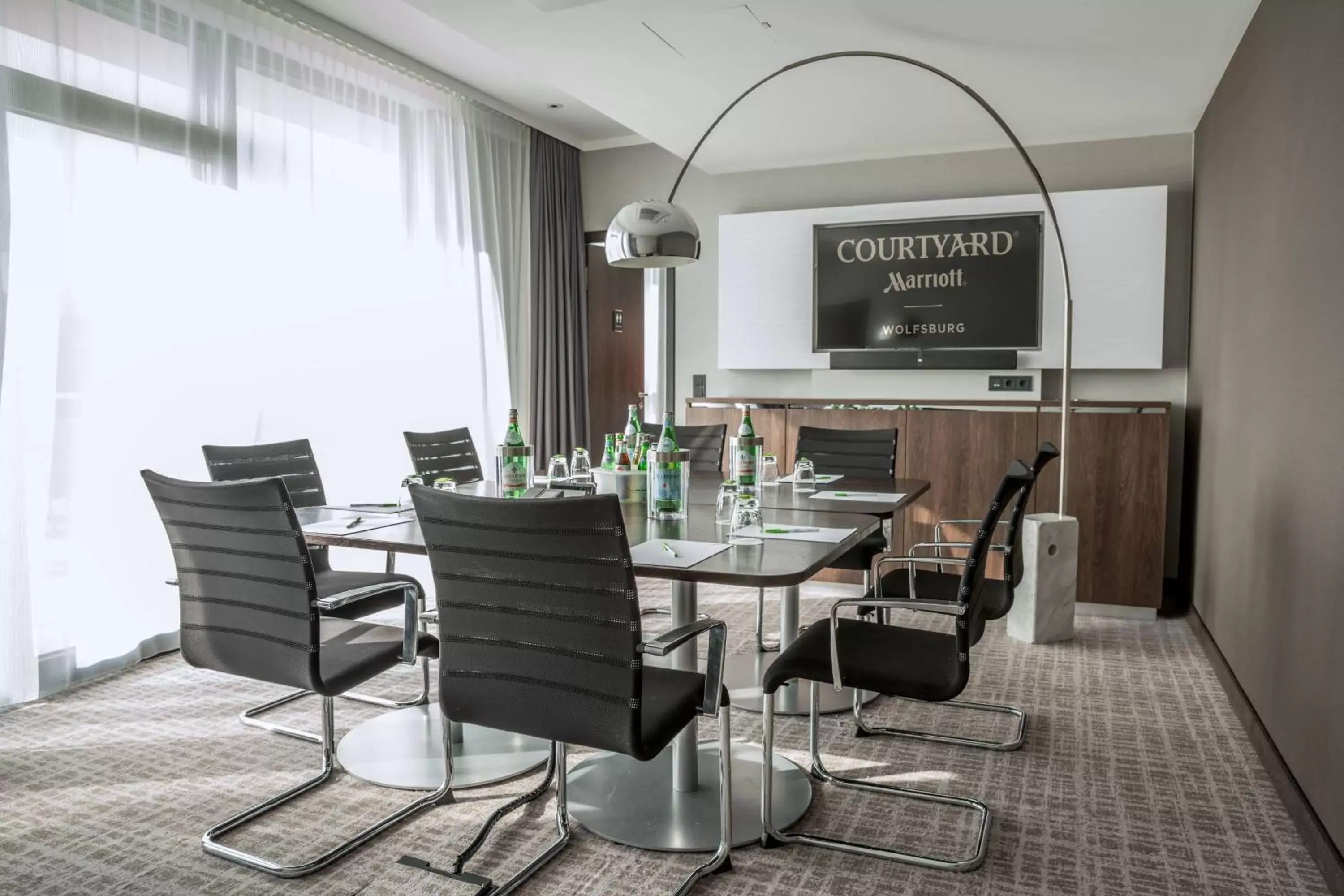 Meeting/conference room, Dining Area in Courtyard by Marriott Wolfsburg