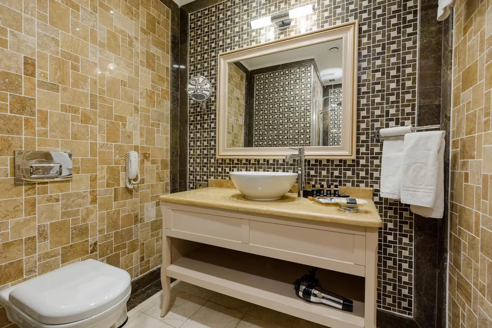 Bathroom in Divan Suites Batumi