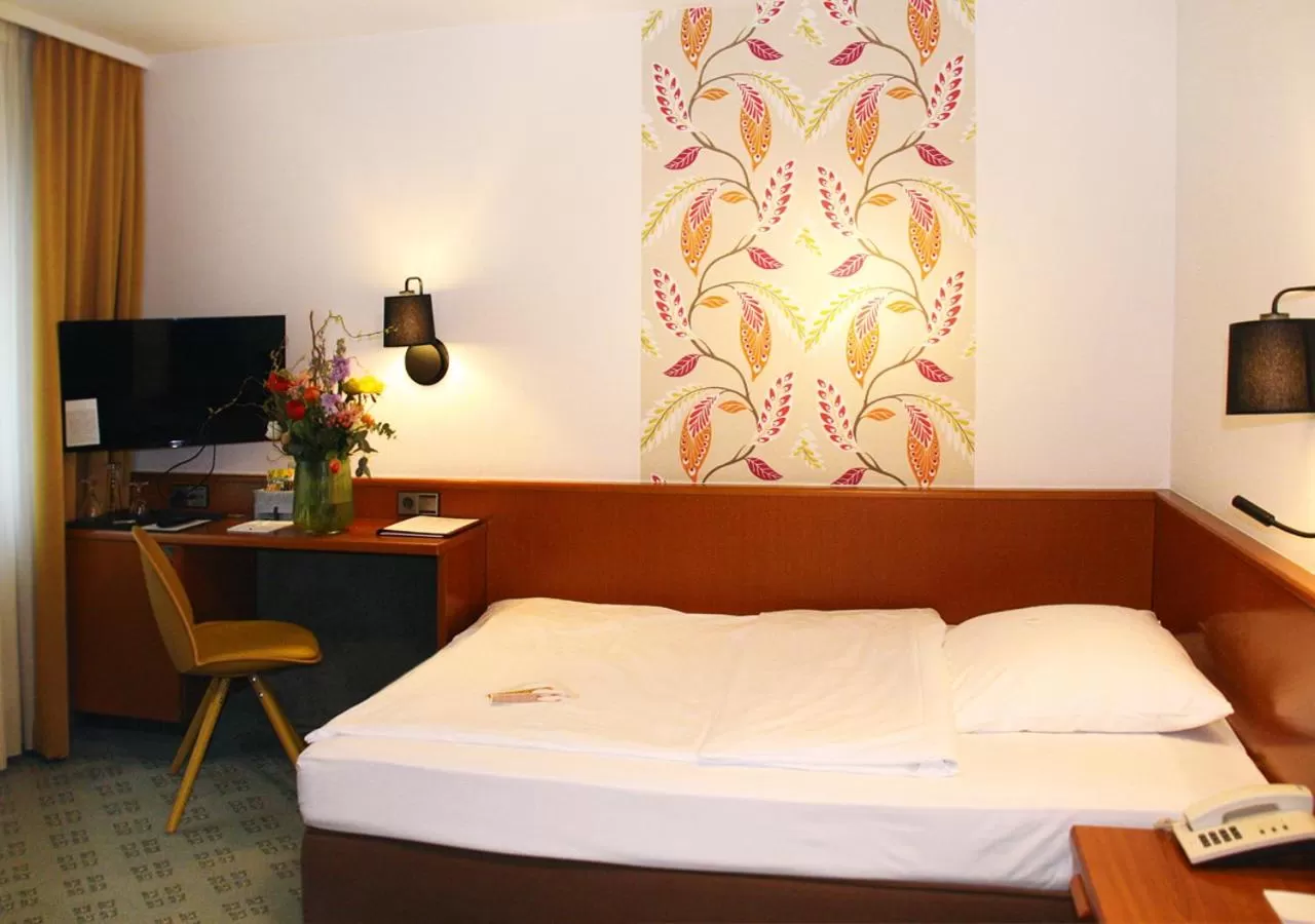 Photo of the whole room, Bed in AVIA Hotel