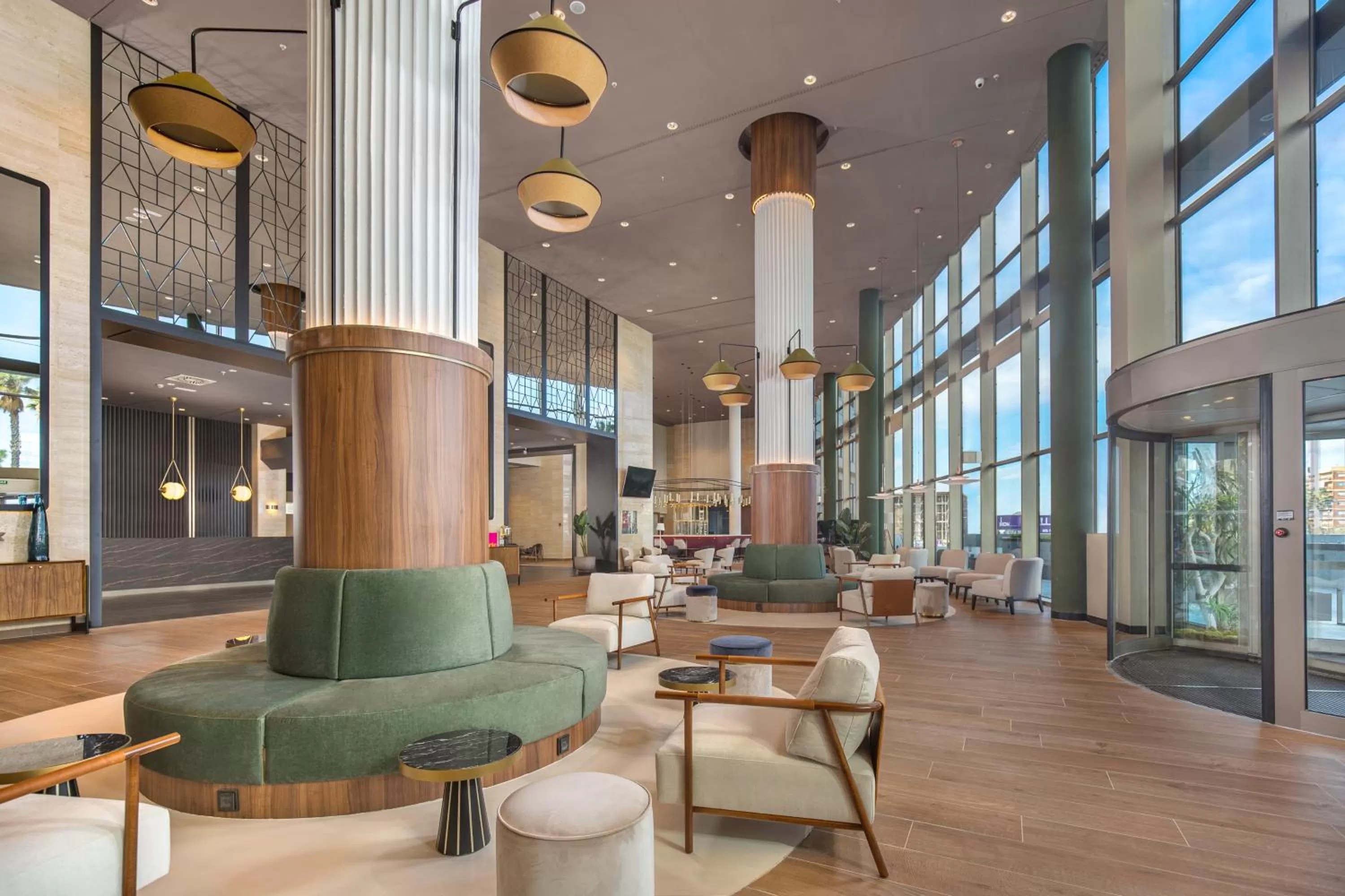 Facade/entrance in Melia Valencia