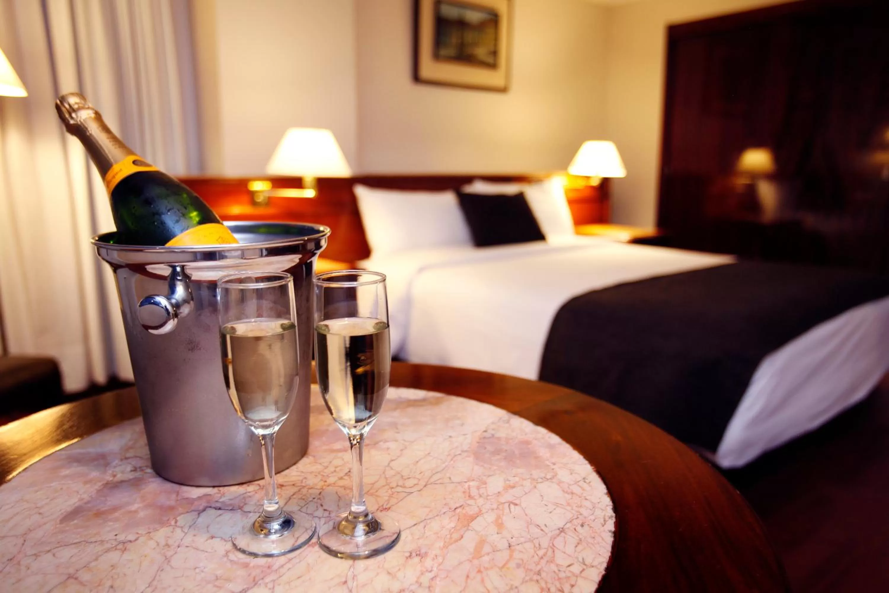 Photo of the whole room, Bed in Hotel Reina Isabel