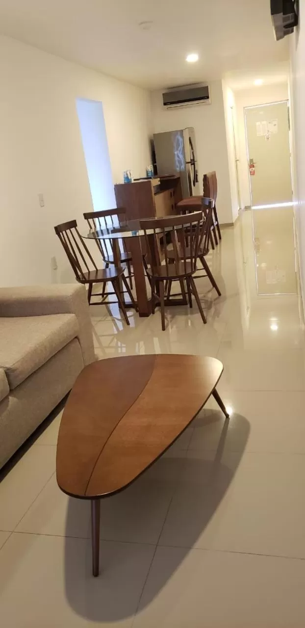 Kitchen or kitchenette in Container Inn Hotel Aeropuerto