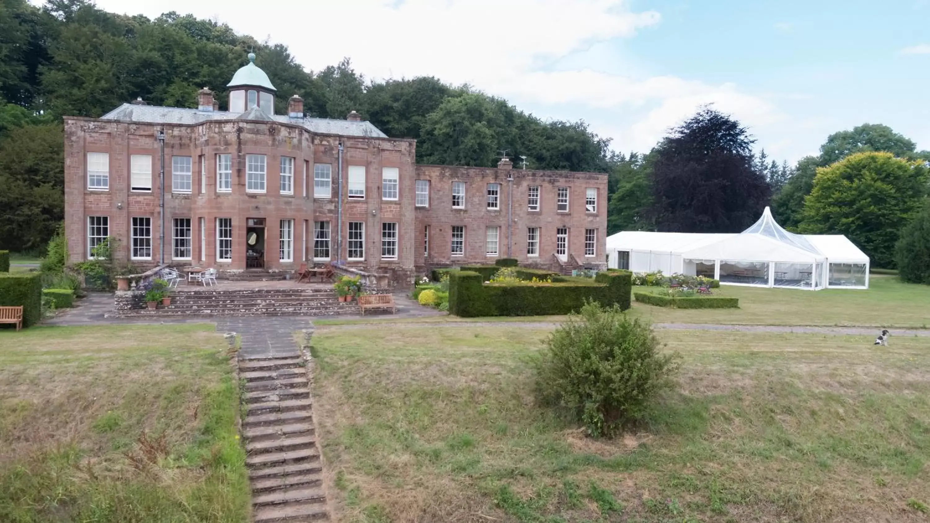 Property Building in Warwick Hall