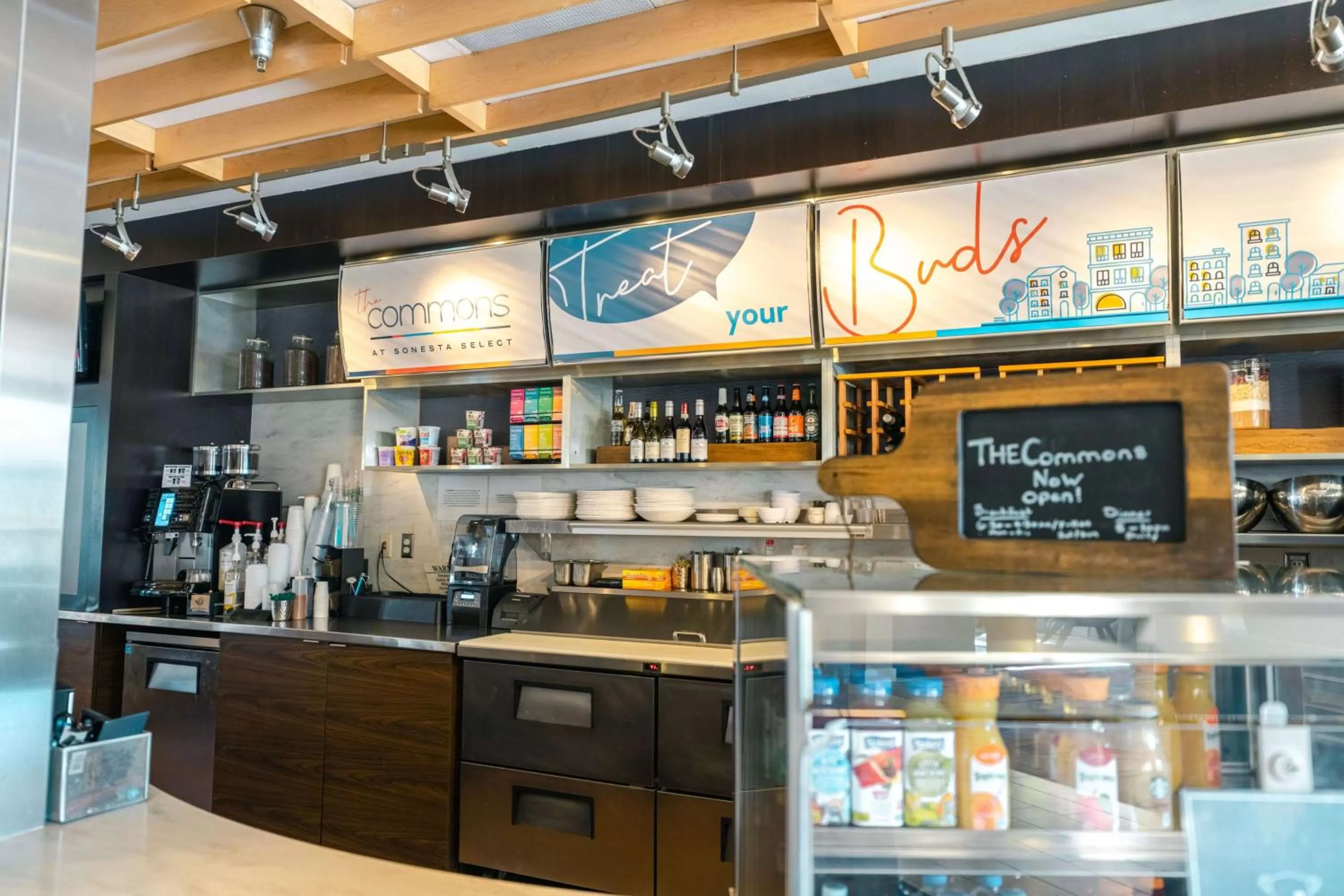 Restaurant/places to eat in Sonesta Select Camarillo