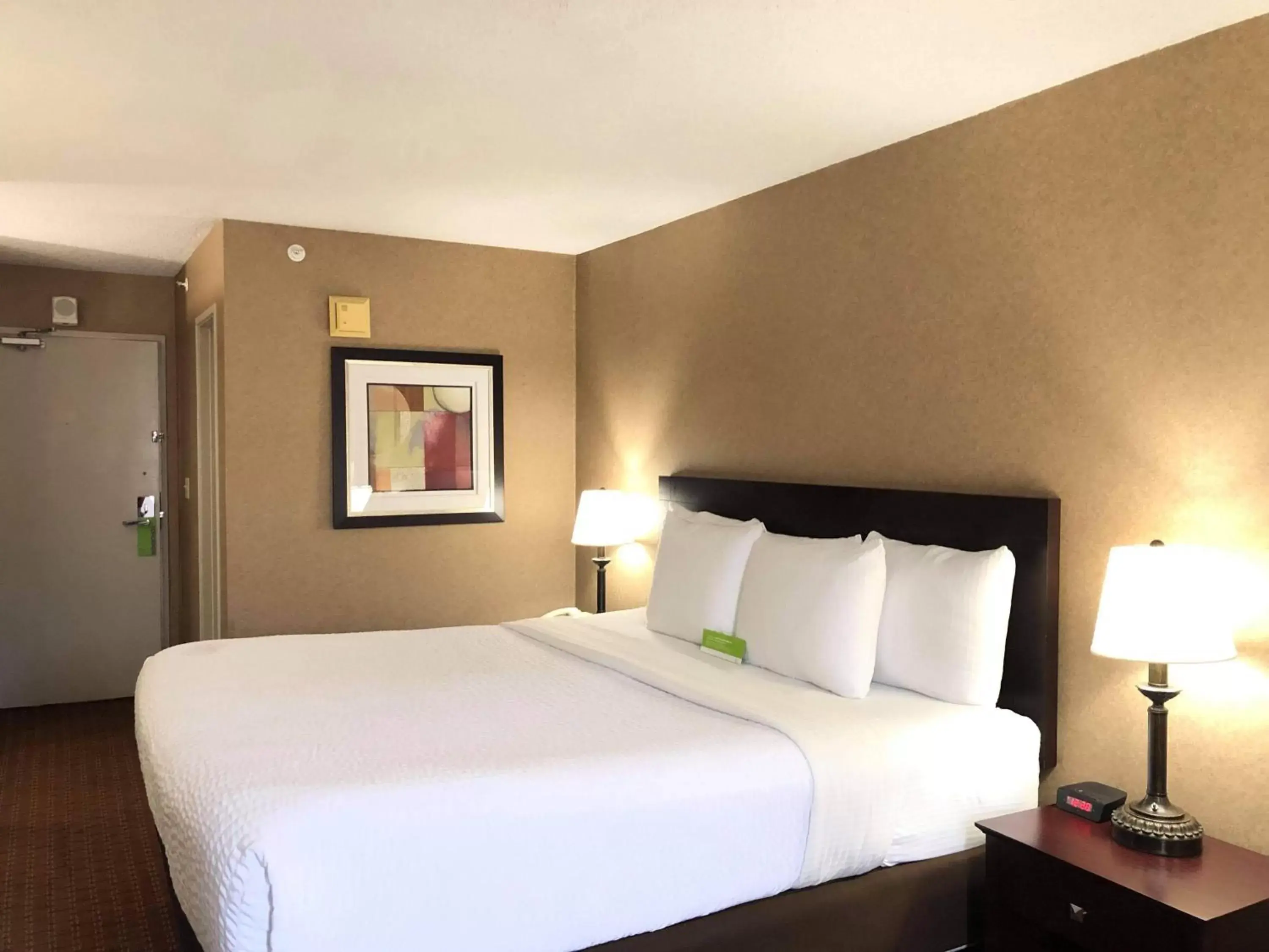 Bed in AmericInn by Wyndham Casper Event Center Area Bed in AmericInn by Wyndham Casper Event Center Area