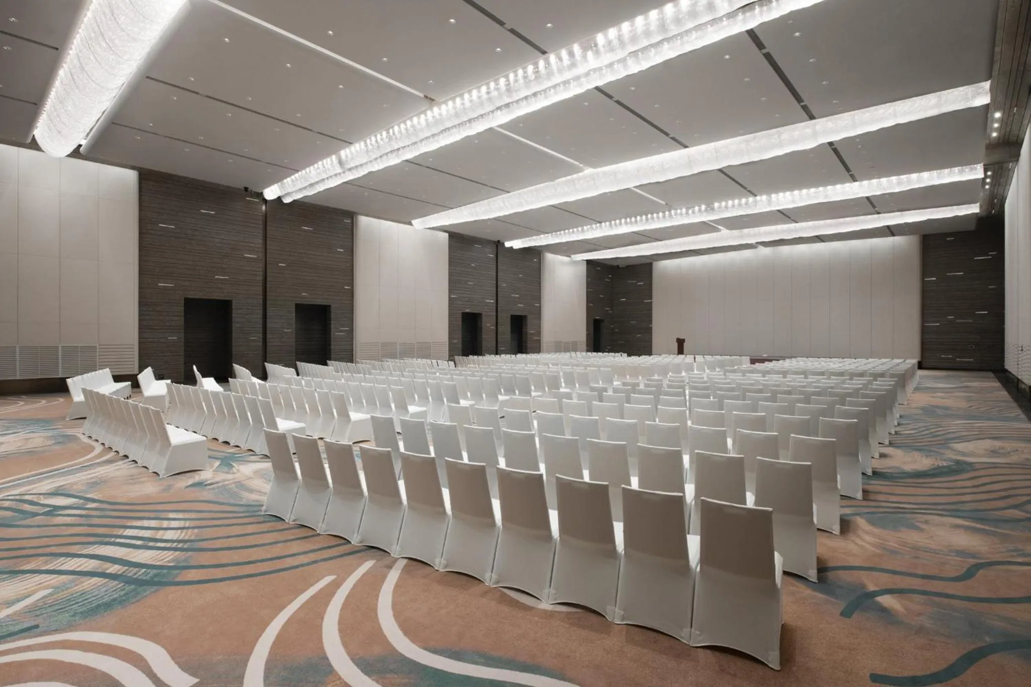 Banquet/Function facilities in Crowne Plaza Wuhan Optics Valley by IHG