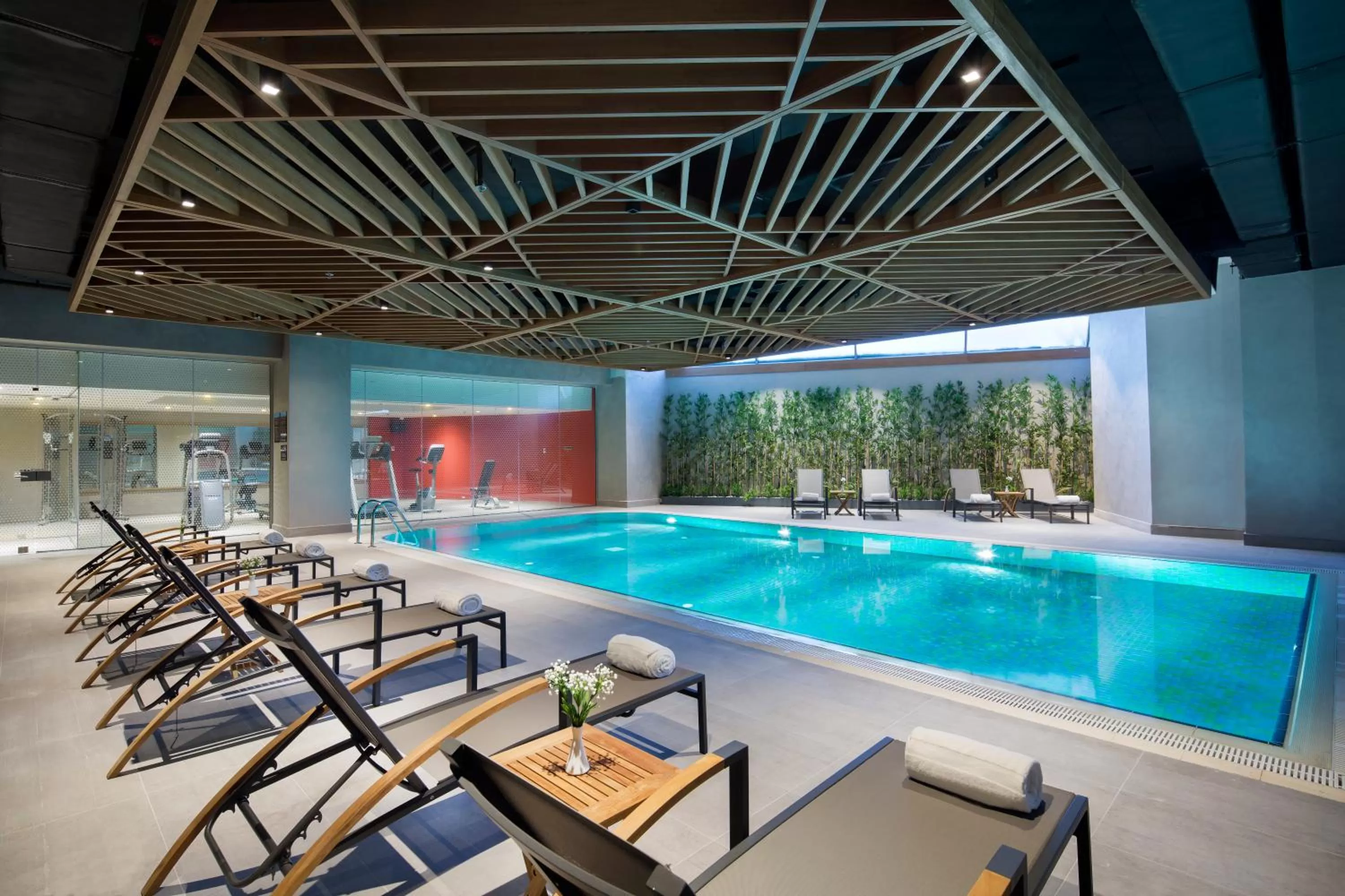 Swimming pool in Hilton Garden Inn Istanbul Beylikduzu