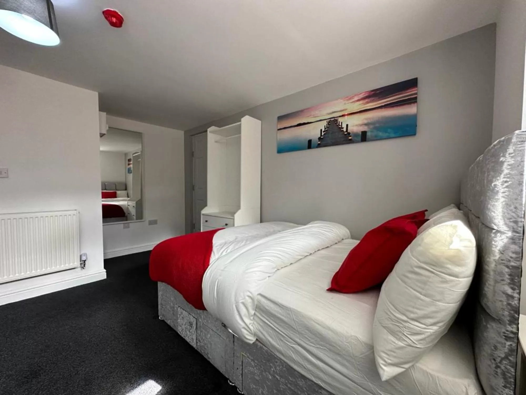 Bed in The Fishpond - Premier Nottingham Studios