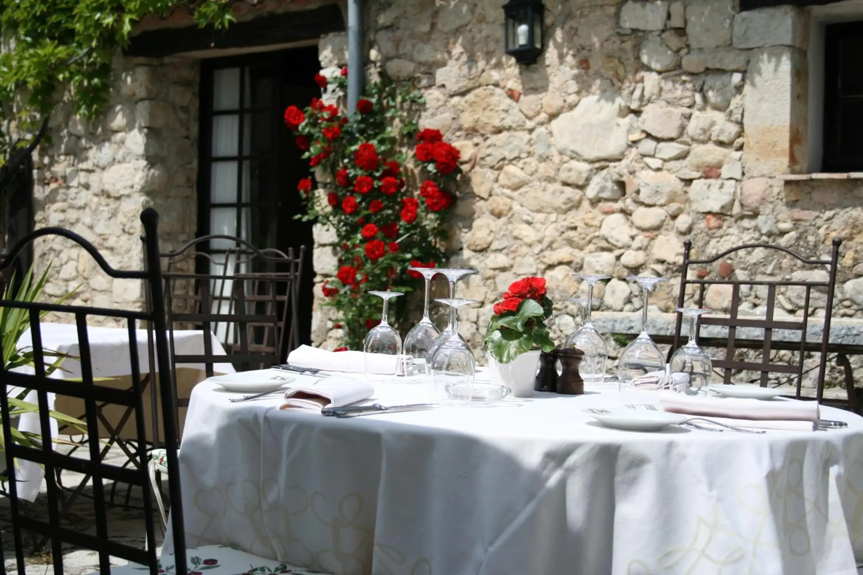 Restaurant/Places to Eat in Hotel-Restaurant Le Moulin De La Camandoule