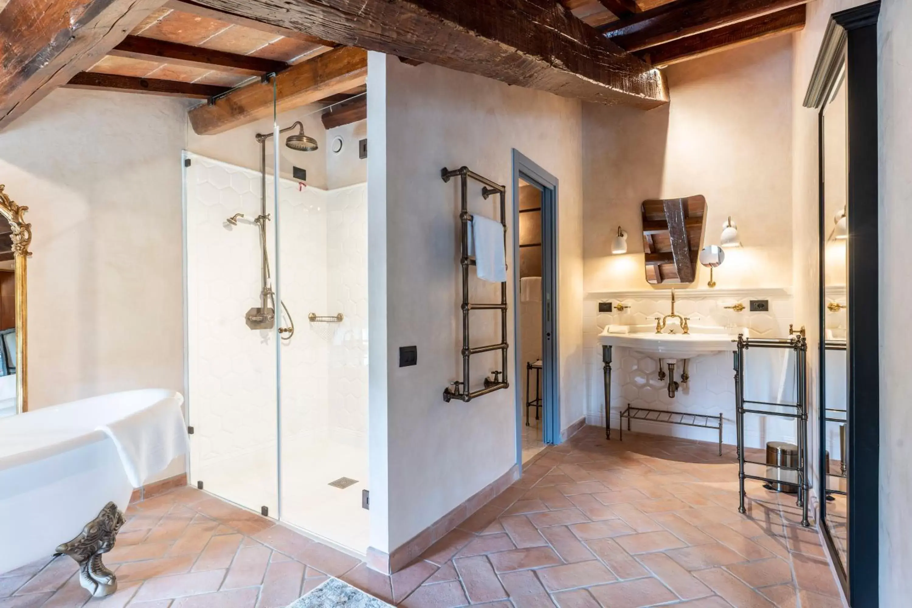 Bathroom in Villa Petriolo