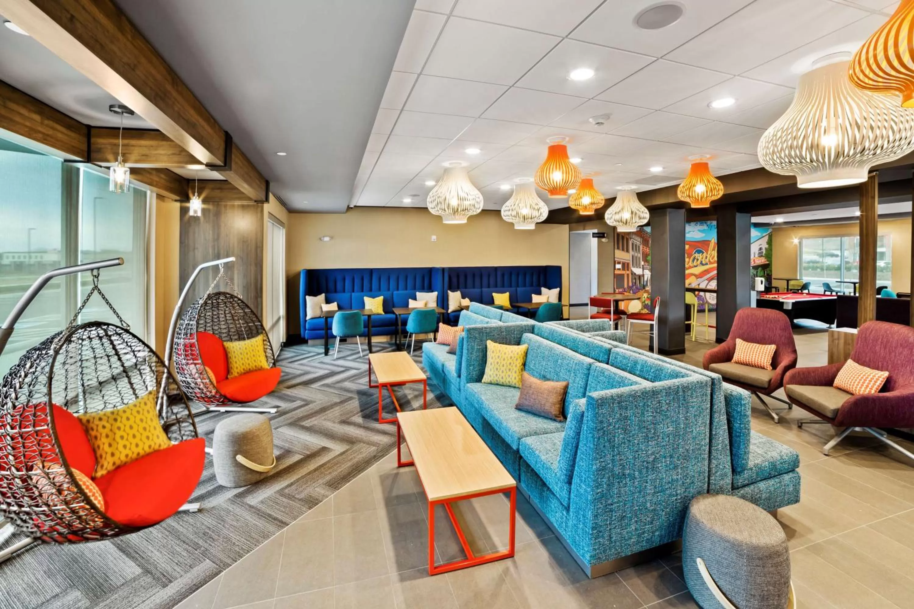 Communal lounge/ TV room in Tru By Hilton Franklin Cool Springs Nashville
