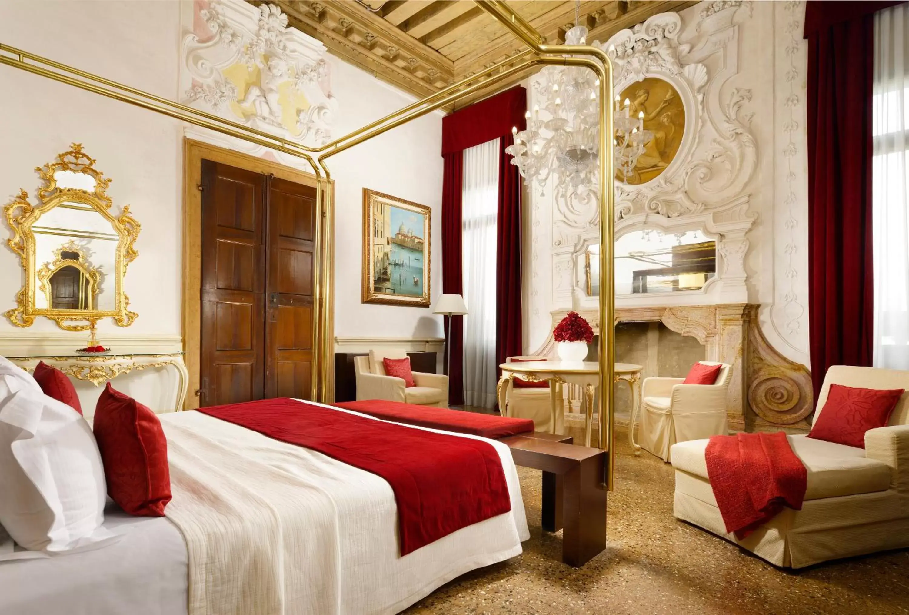 Photo of the whole room, Bed in Hotel Palazzo Giovanelli e Gran Canal