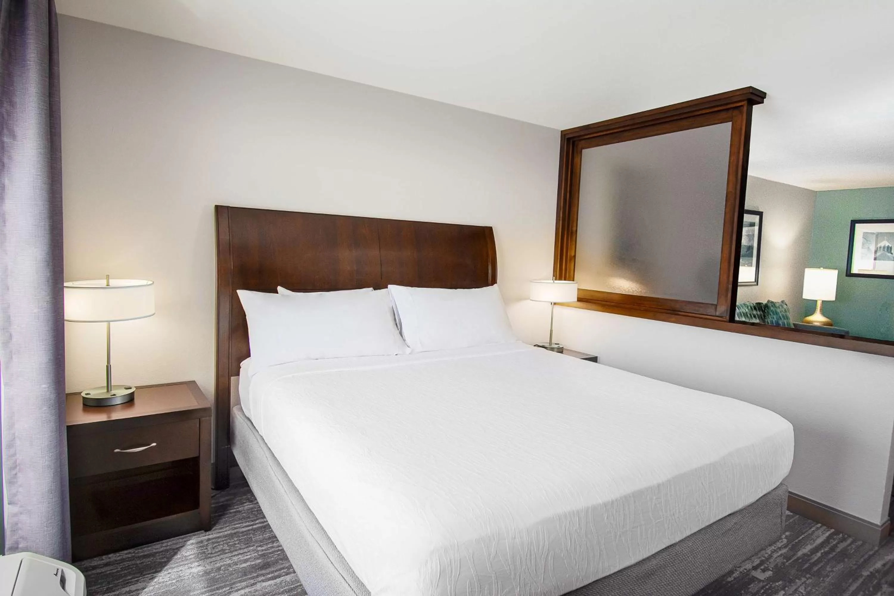 Bed in Hilton Garden Inn South Bend