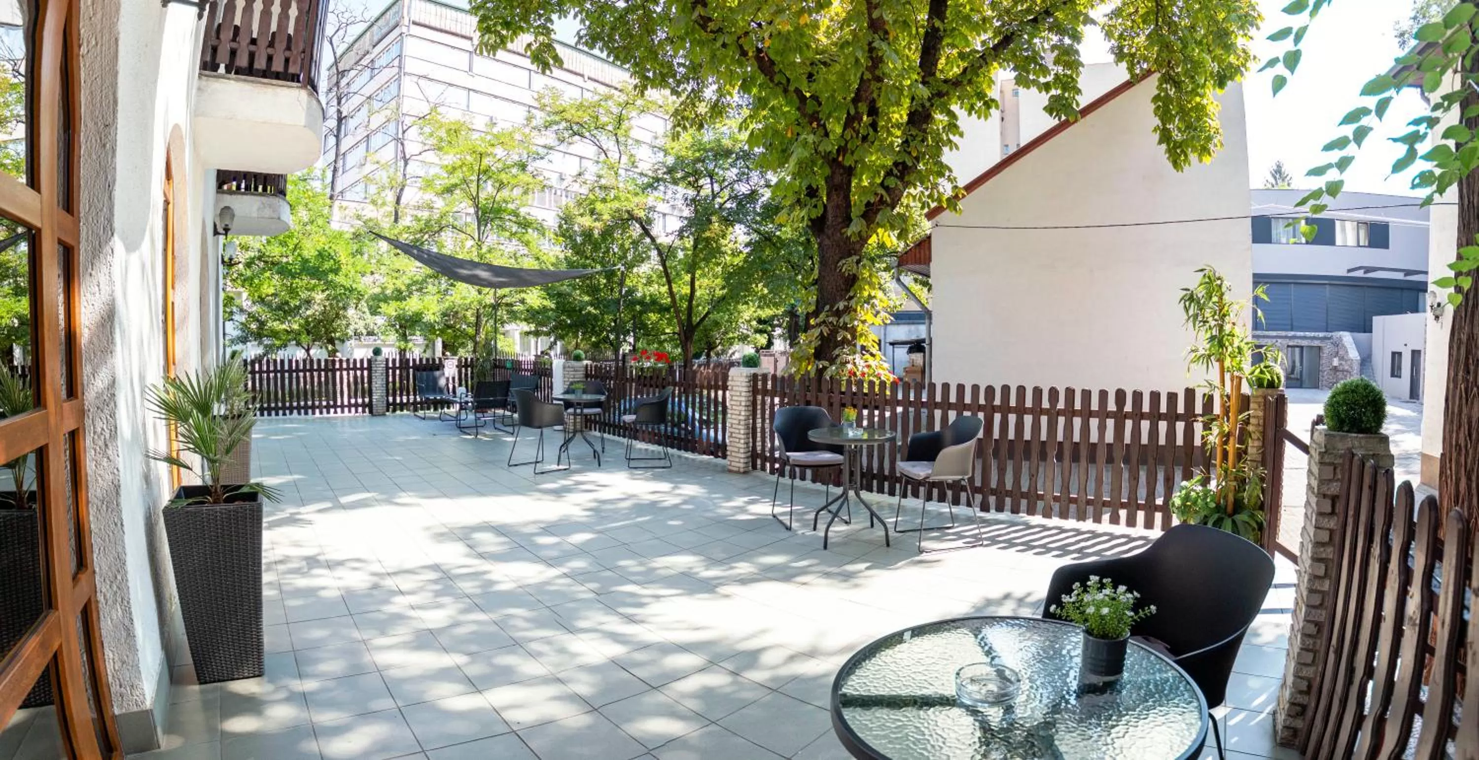 Garden in Richter Pansion