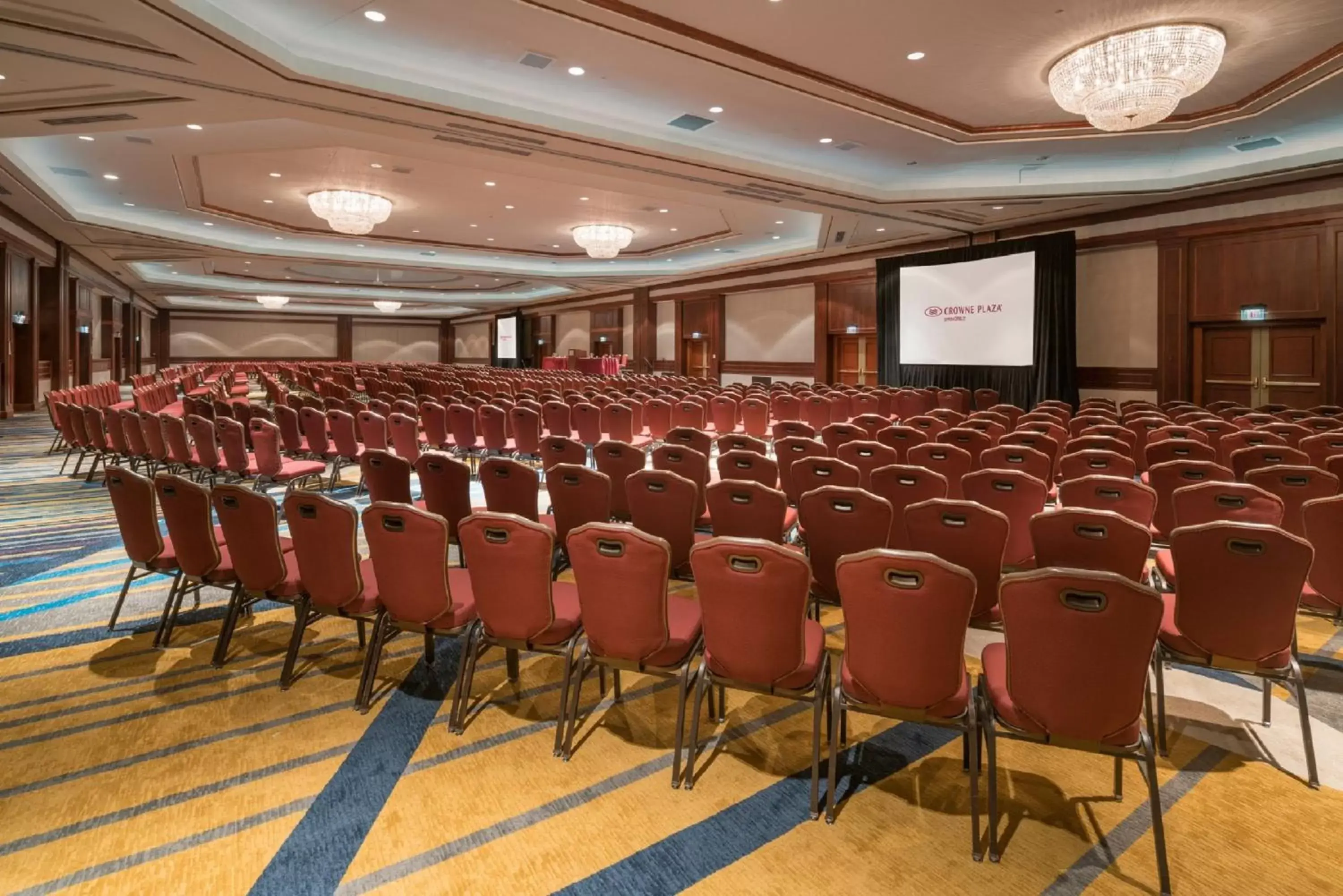 Banquet/Function facilities in Crowne Plaza Springfield Convention Center, an IHG Hotel