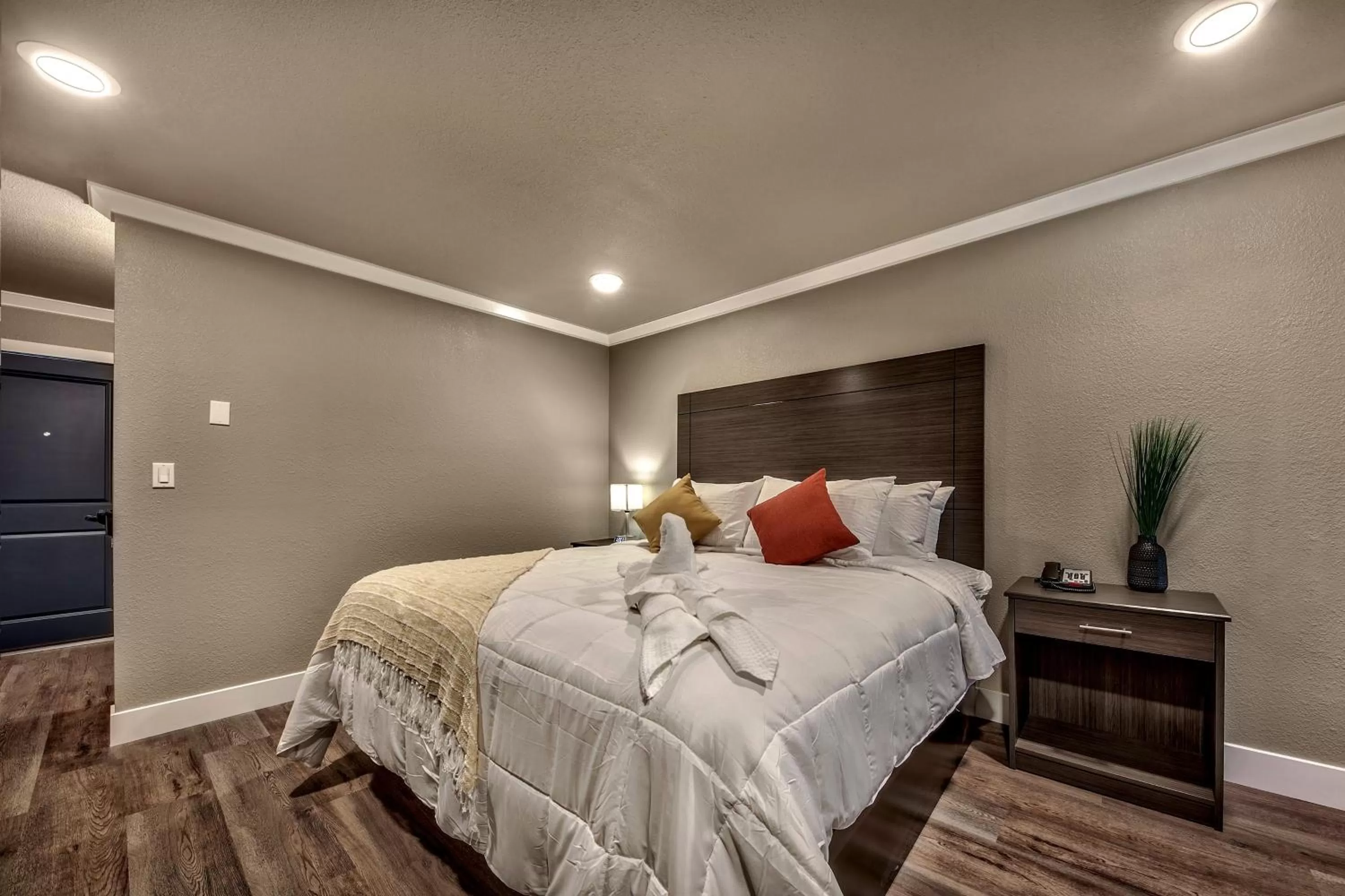 Bedroom, Bed in The Elet Hotel