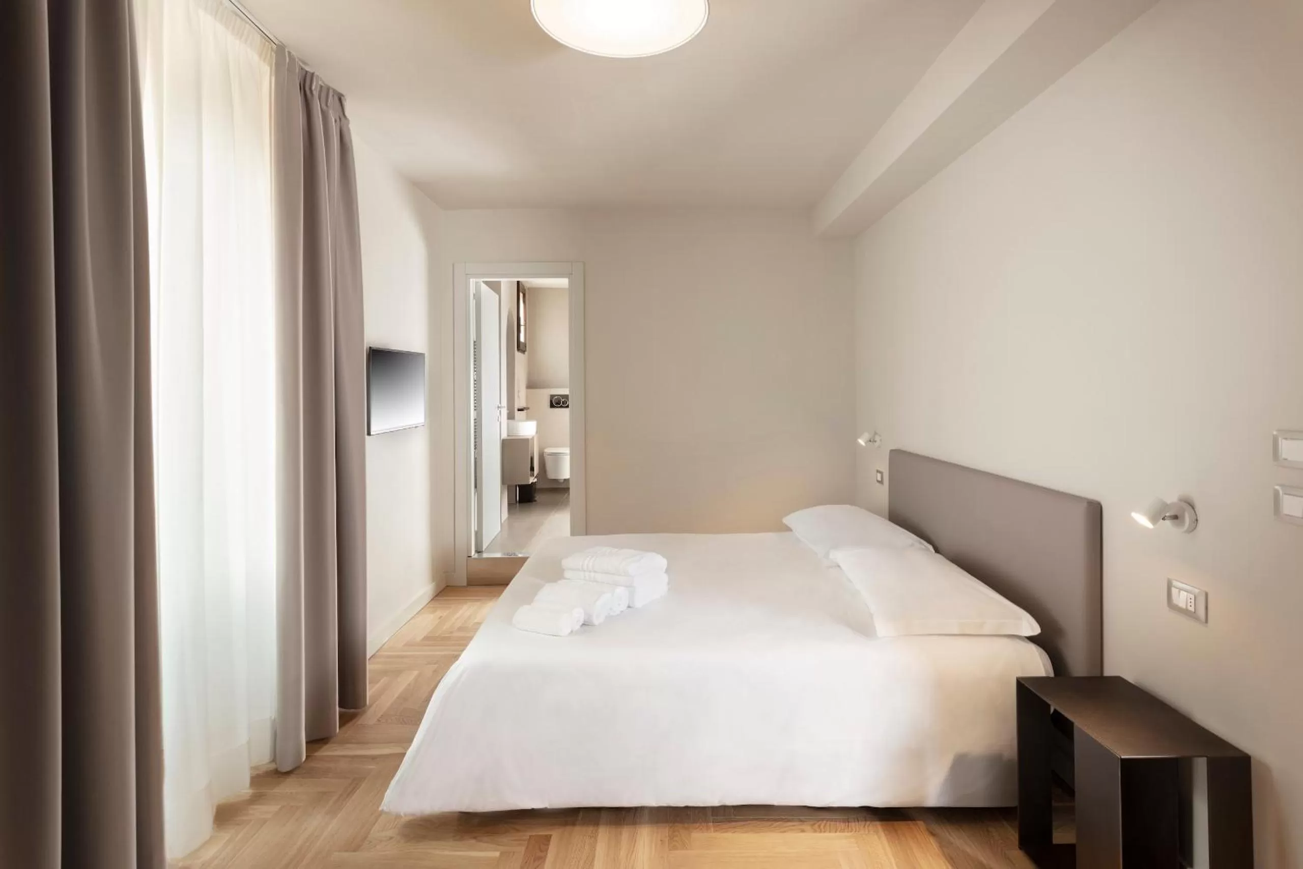 Bed in Palazzo dei Tolomei