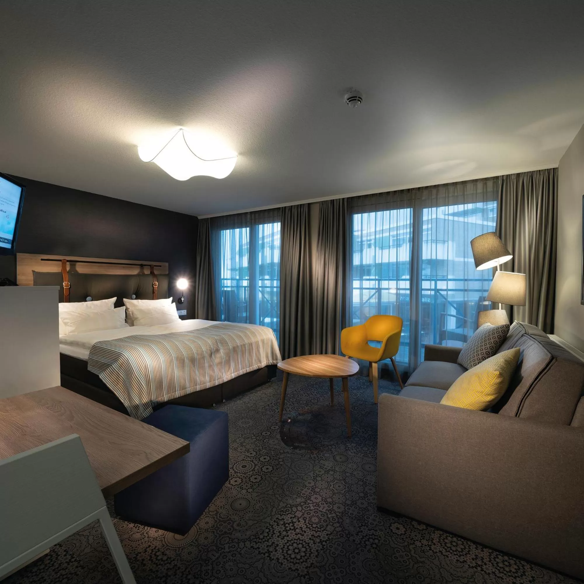 Photo of the whole room, Bed in Strandhotel Duhnen