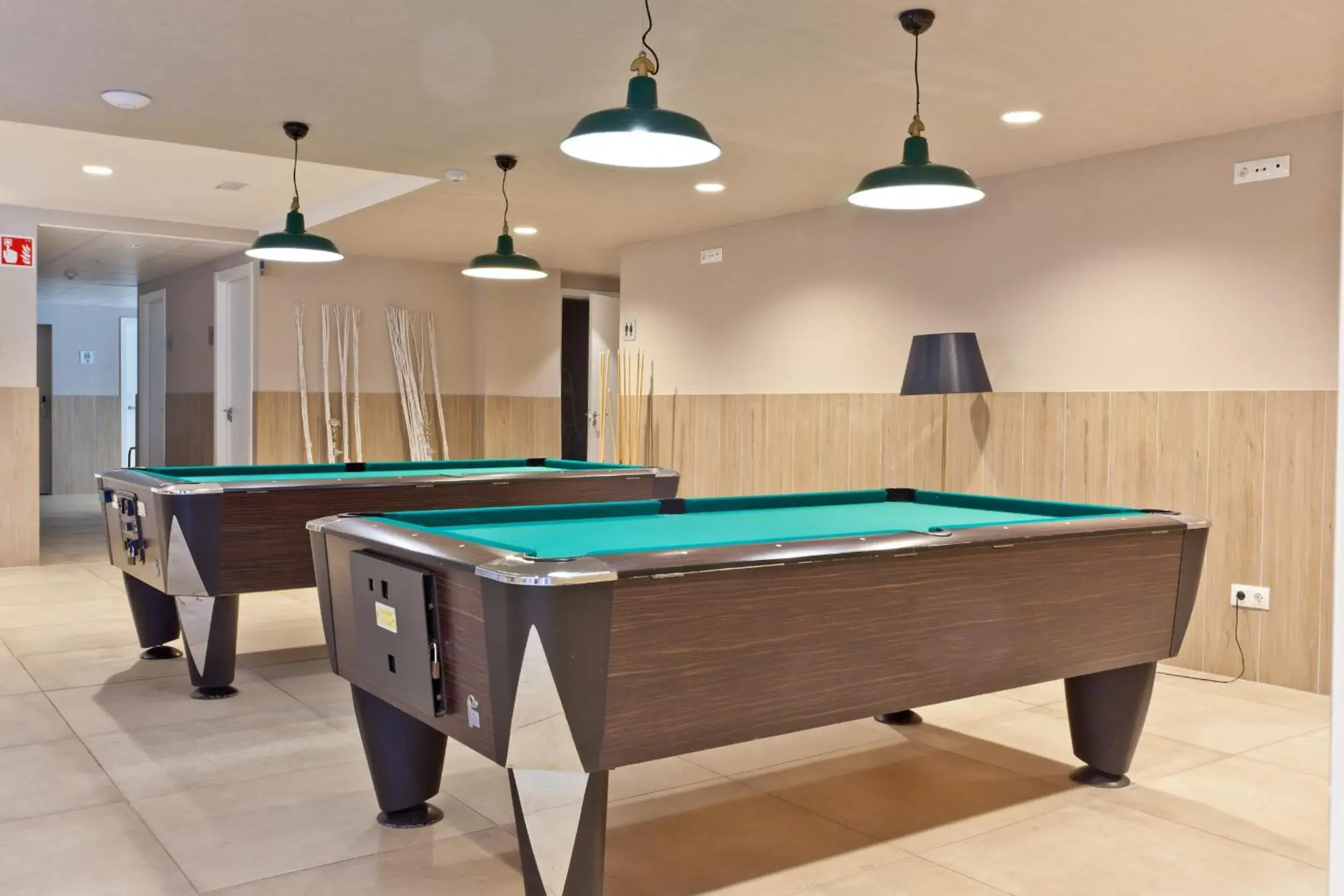 Billiards in ALEGRIA Pineda Splash