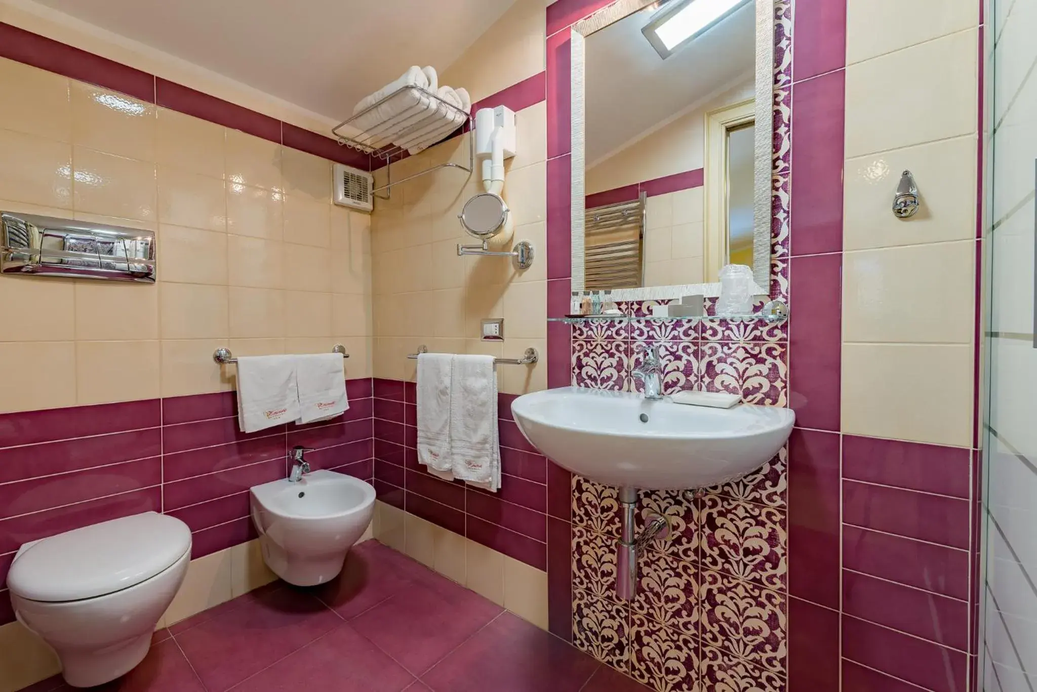 Bathroom in Vittorio Emanuele Boutique Hotel