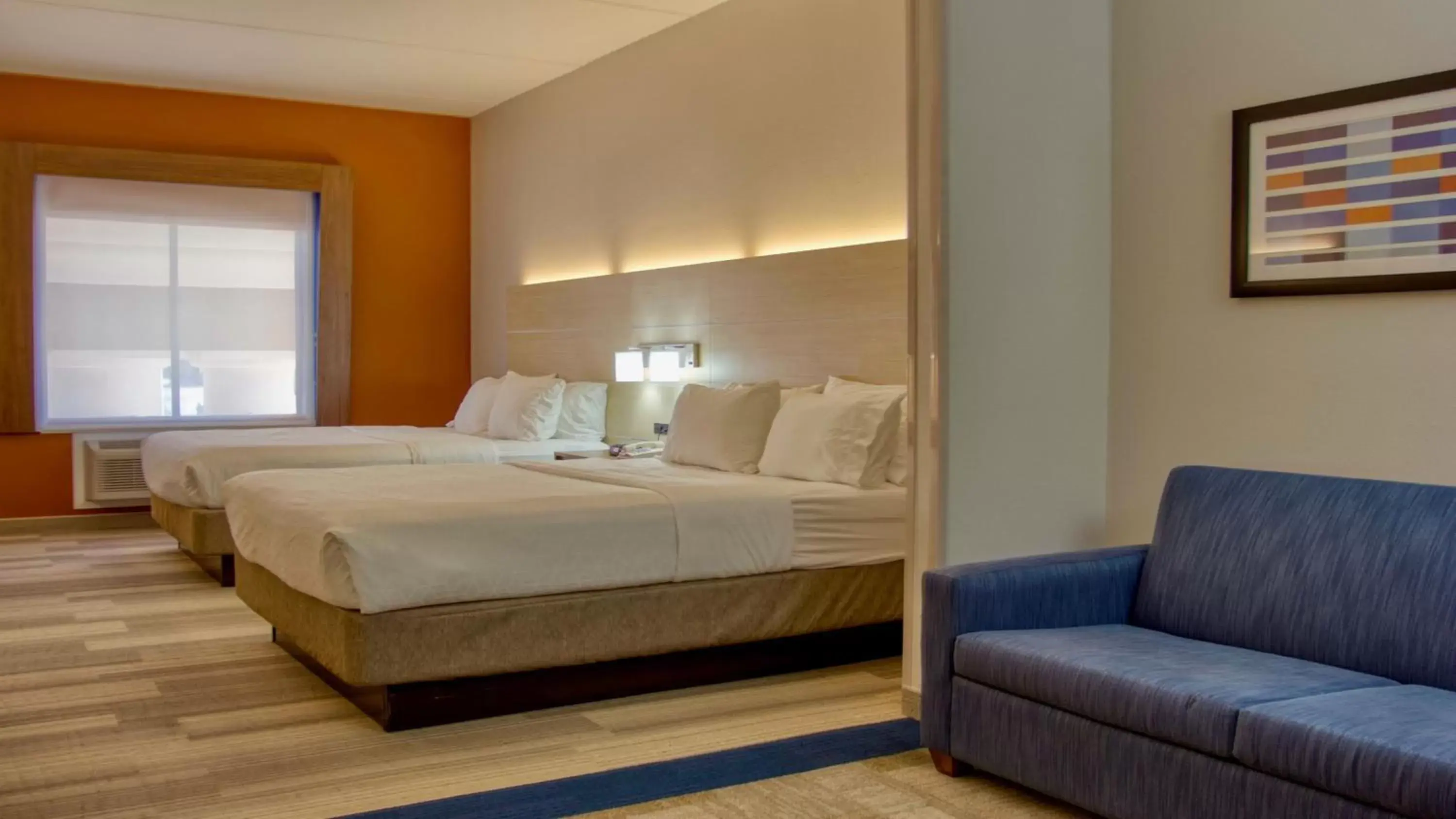 Suite with Two Queen Beds in Holiday Inn Express Hotel & Suites Byram by IHG Suite with Two Queen Beds in Holiday Inn Express Hotel & Suites Byram by IHG