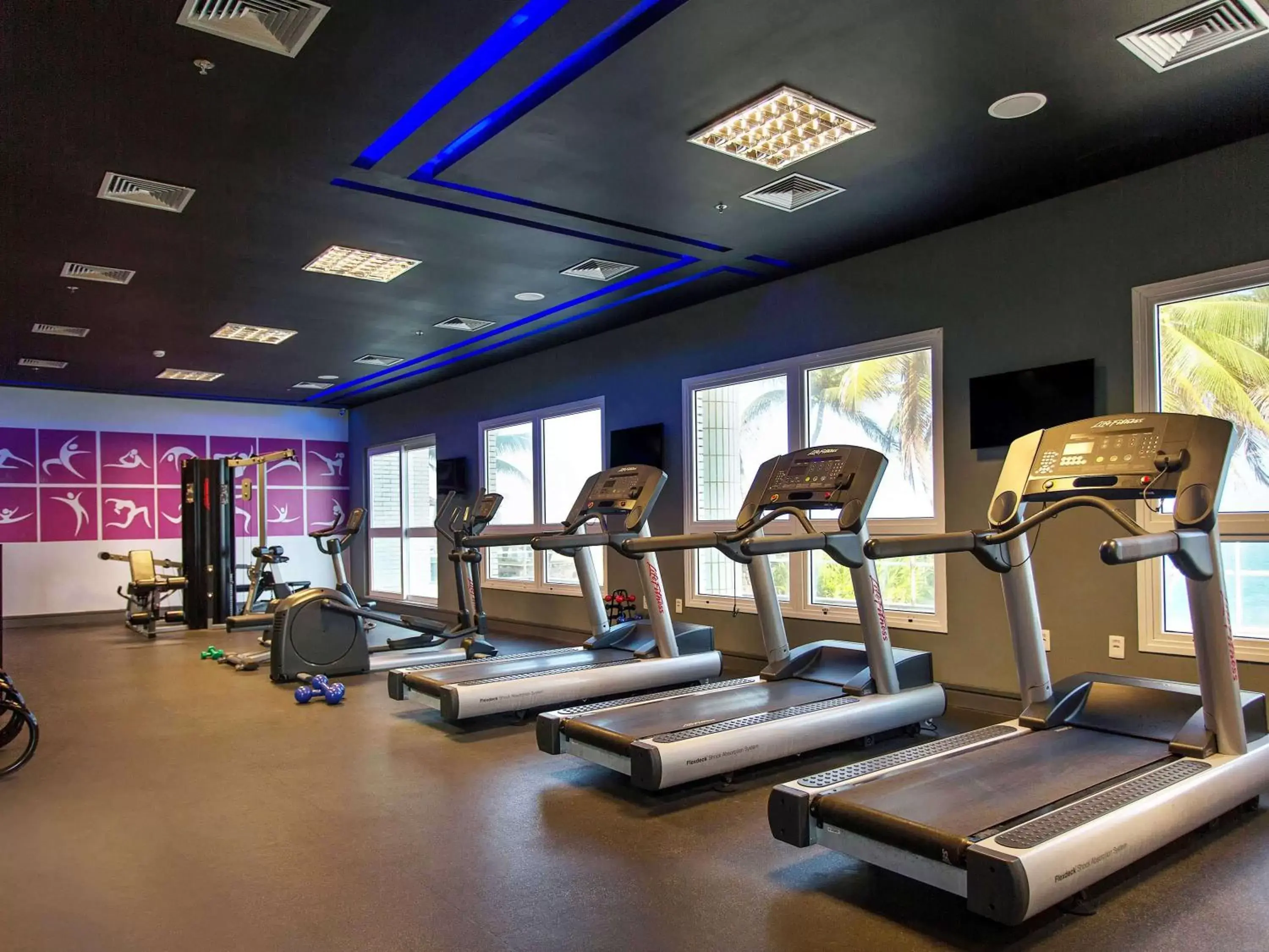 On site, Fitness Center/Facilities in Mercure Salvador Rio Vermelho