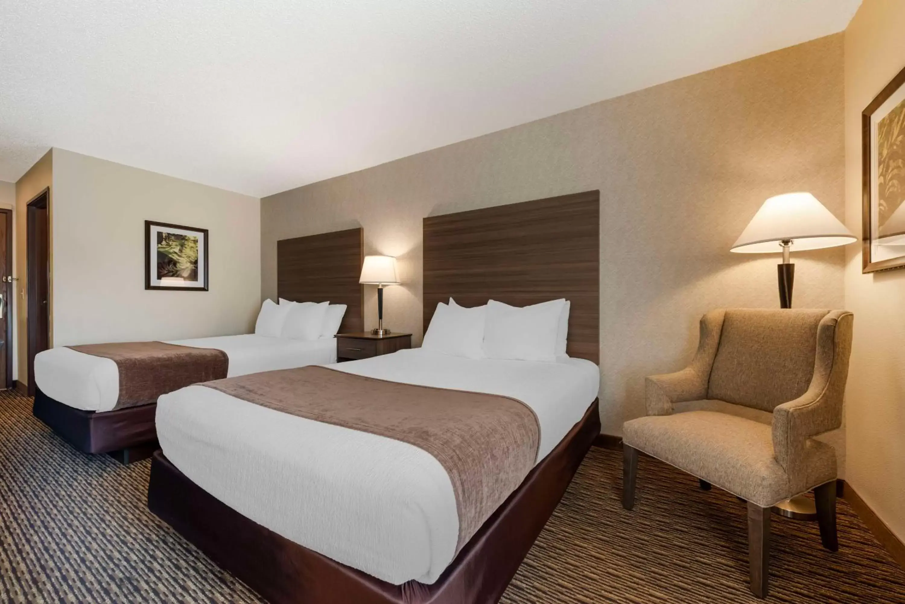 Bedroom in Best Western Spooner Riverplace Bedroom in Best Western Spooner Riverplace