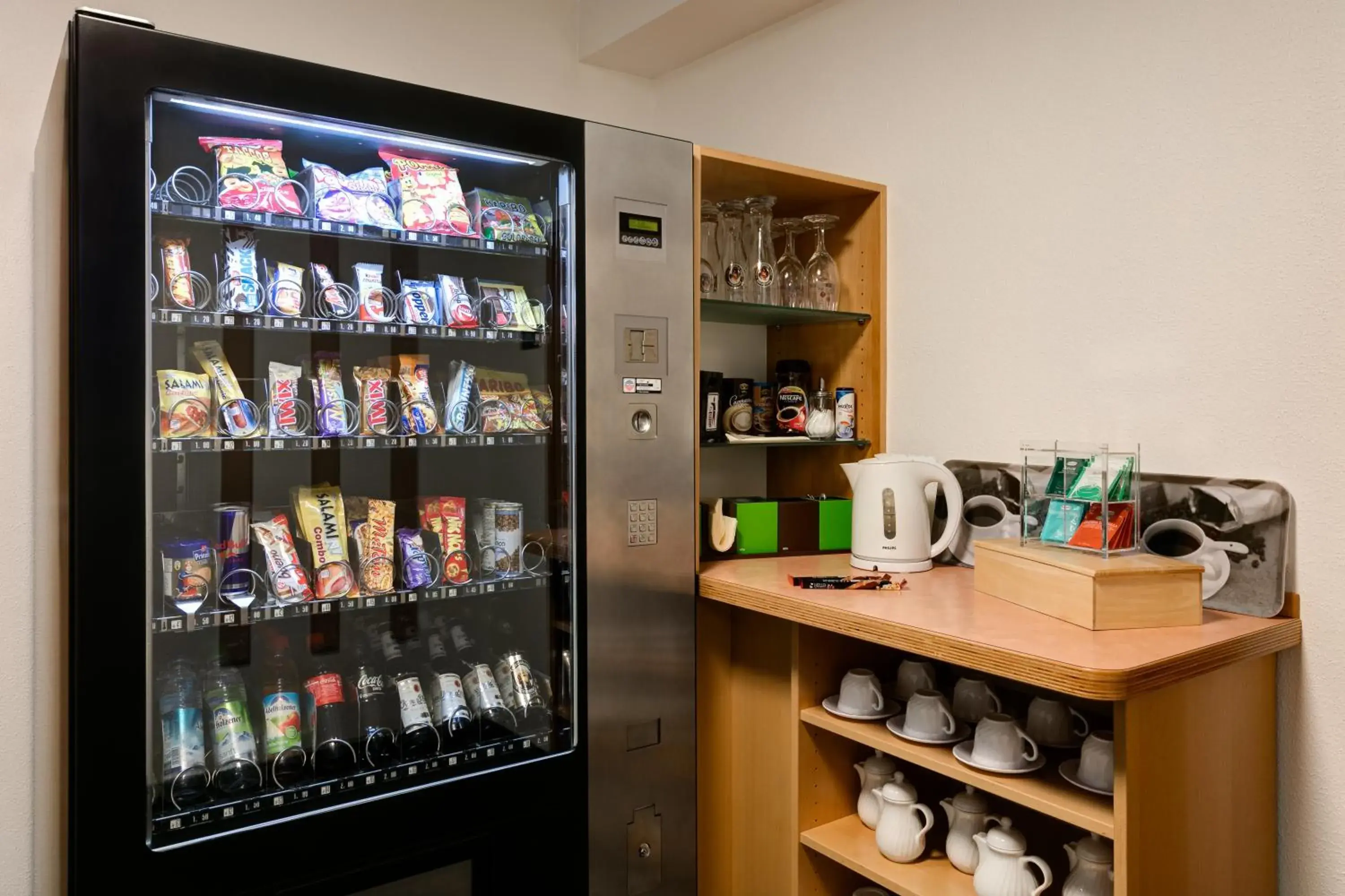 Coffee/tea facilities in Best Western Blankenburg Hotel