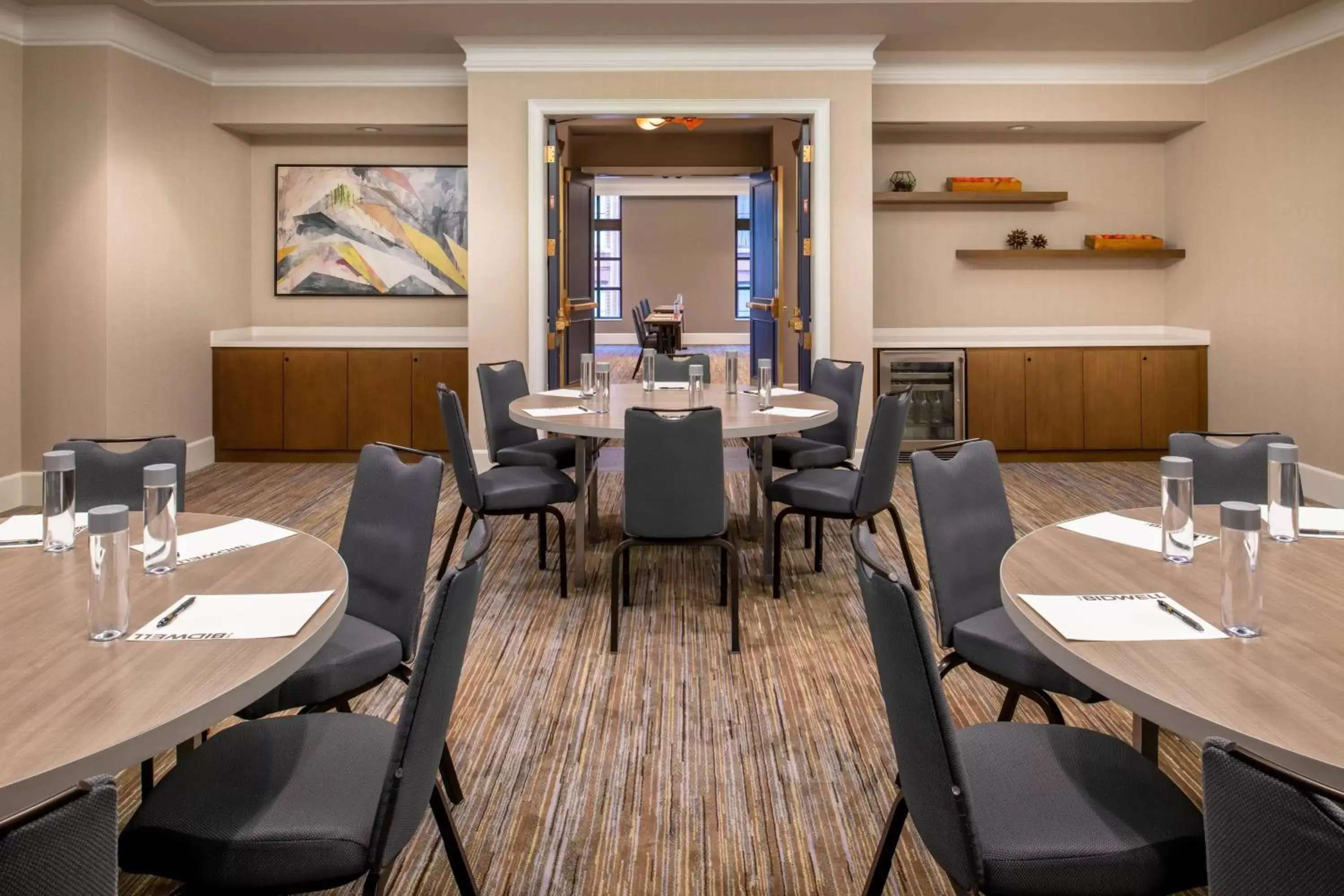 Meeting/conference room, Restaurant/Places to Eat in The Bidwell Marriott Portland