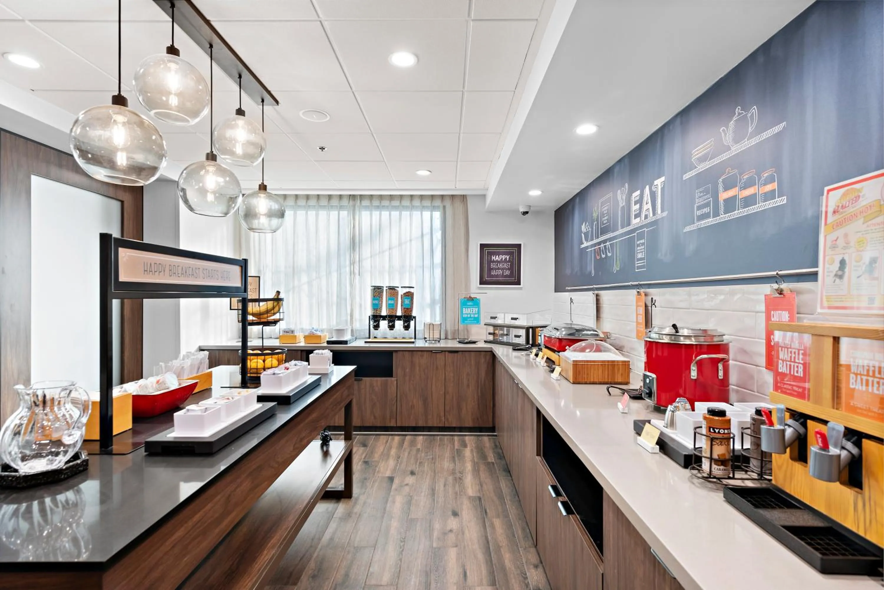 Food and drinks in Hampton Inn Los Angeles Airport