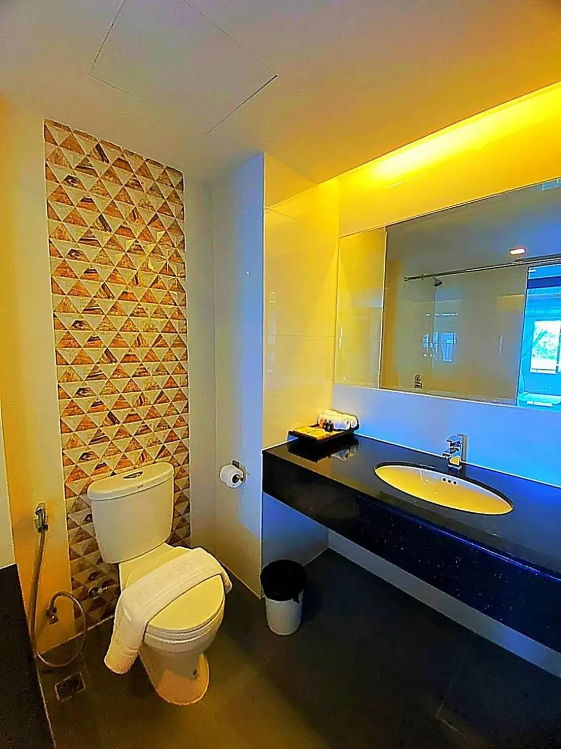 Bathroom in Royal Heritage Pavilion Jomtien Hotel