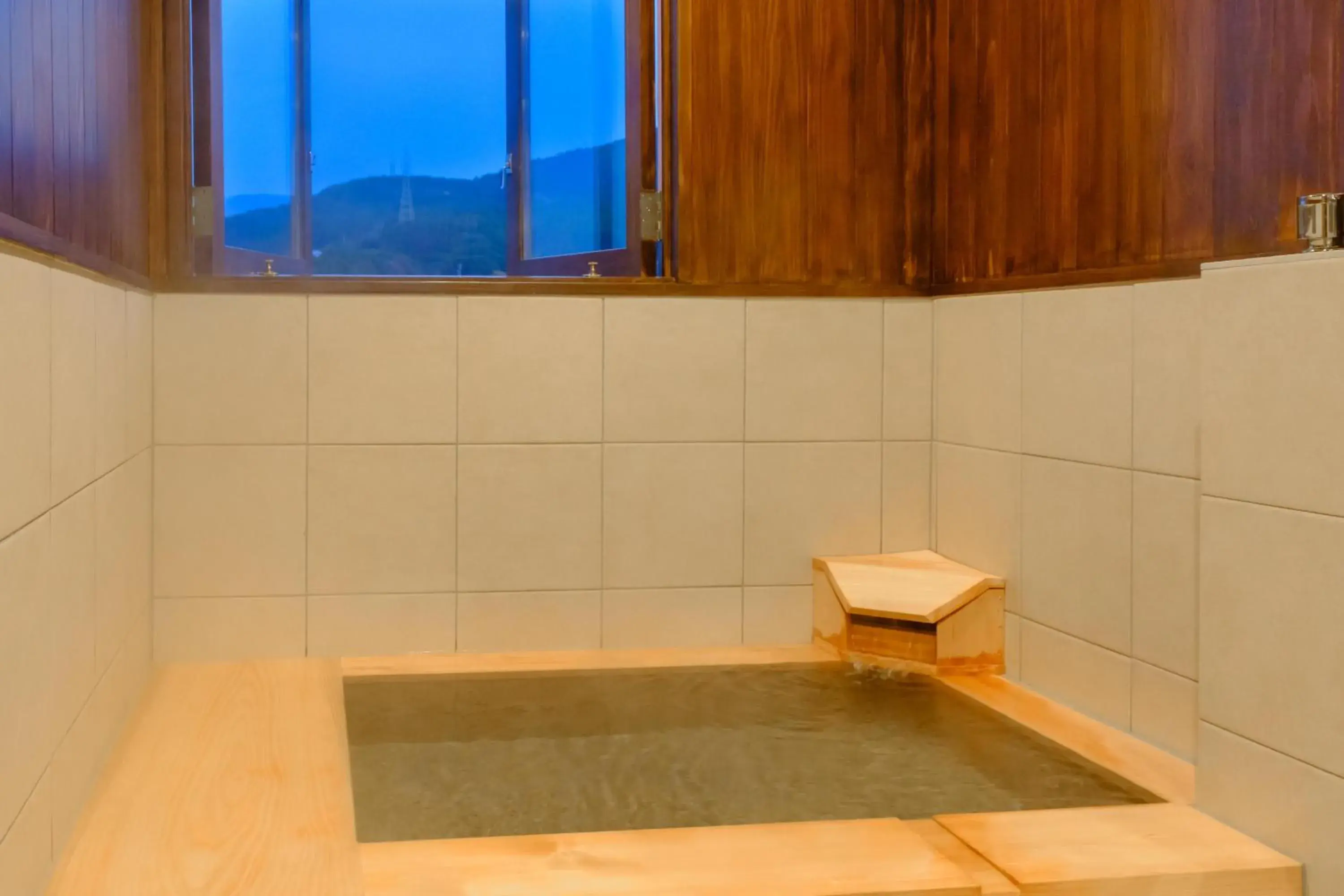 Bathroom in Ryokan Oomuraya