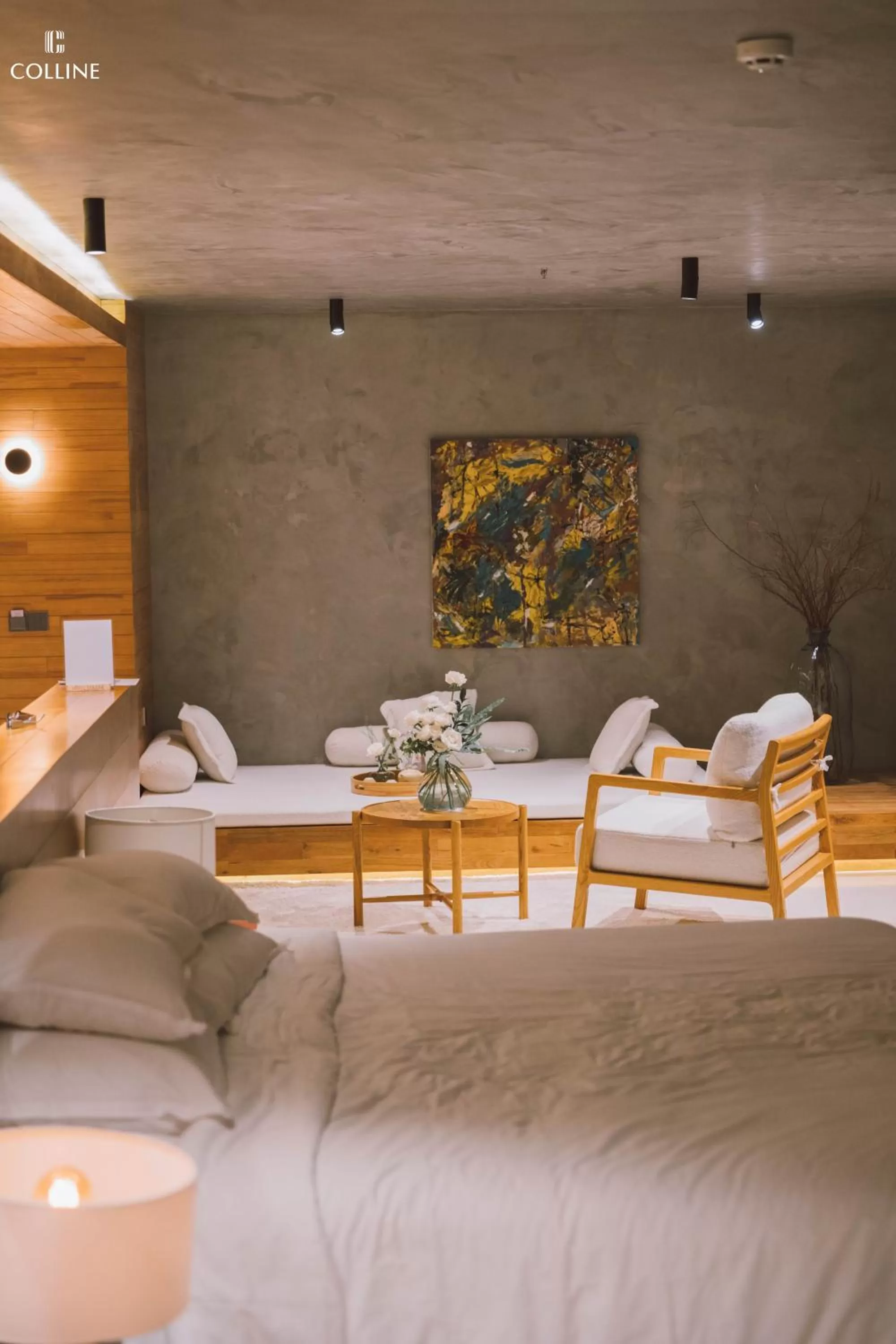 Seating area, Bed in Colline Dalat