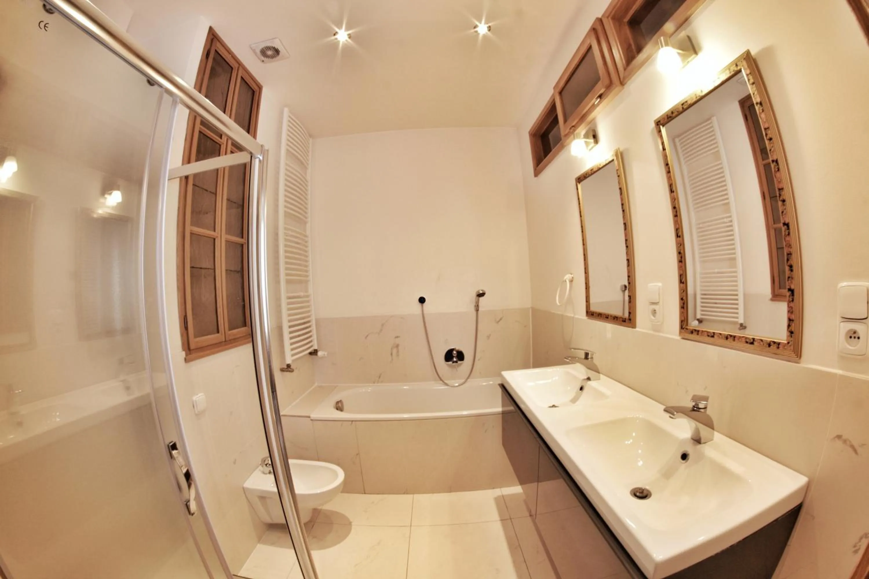 Bathroom in Hostel HOMEr - Old Town Square