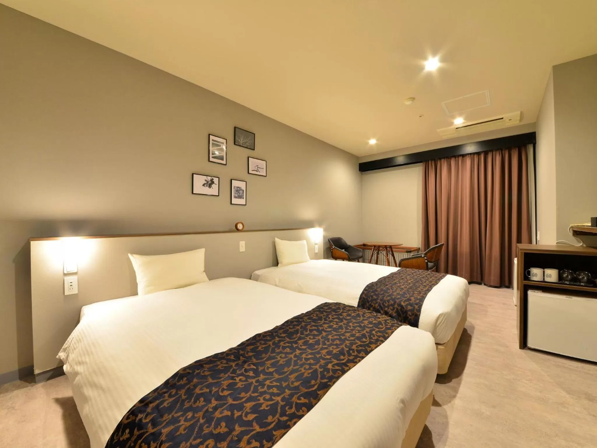 Photo of the whole room, Bed in LC Goryokaku Hotel