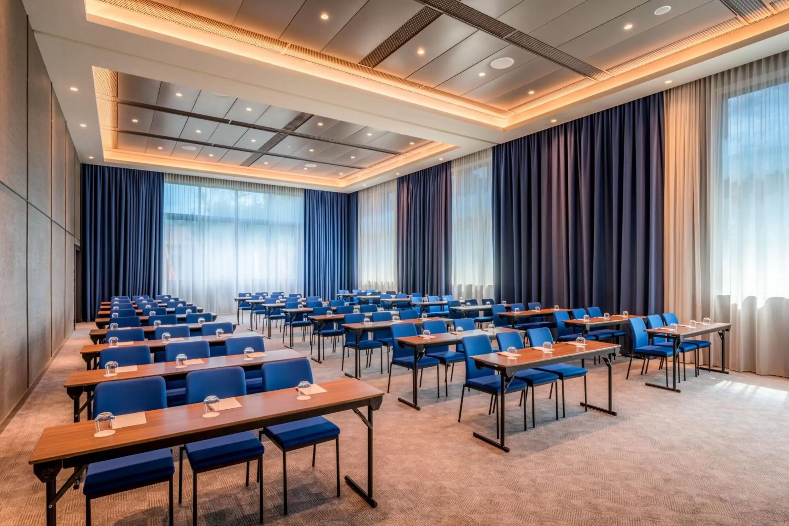 Meeting/conference room in Geneva Marriott Hotel