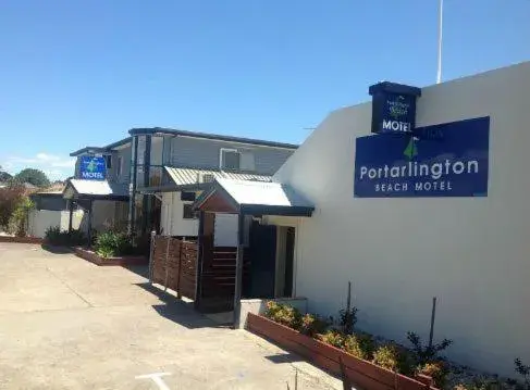 Property Building in Portarlington Beach Motel