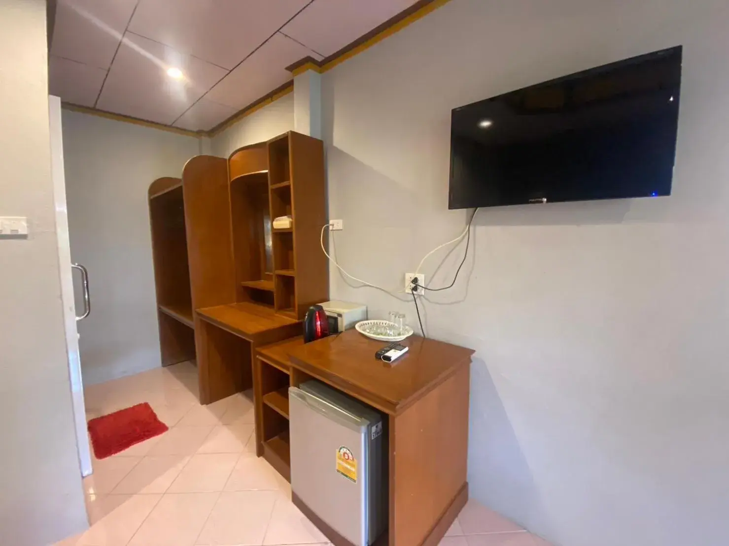 TV and multimedia, TV/Entertainment Center in Lanta New Beach Bungalows - SHA Plus